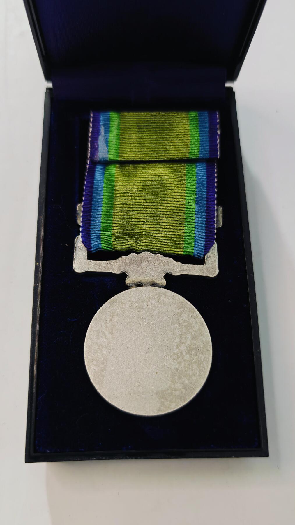 东亚勋章徽章主题拍卖3 大东亚战争从军记章 (特殊无字版本 极少见) 勿忘国耻