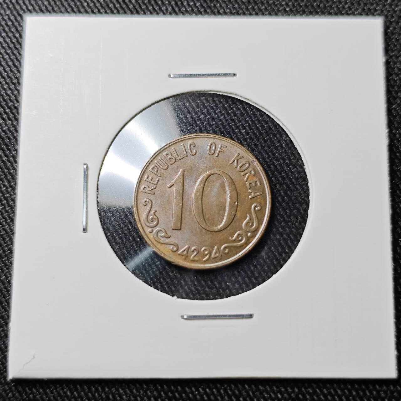 KK钱币收藏小铺 （套币 好品/批量散币 银币）专场  2月预留时间 周末发货  4294韩国木槿花铜币10韩元 开国第一版 好品！