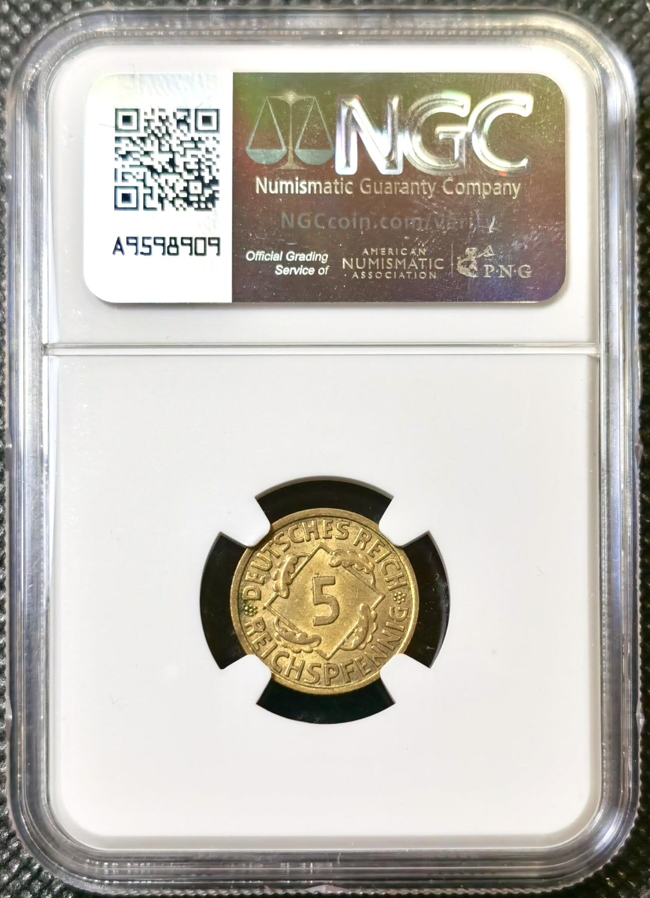 甄臻铺-世界币章拍卖（第40期）送拍享返佣金等优惠多多 NGC-MS64 魏玛德国1935A五芬尼铜币，卷拆品相，可藏