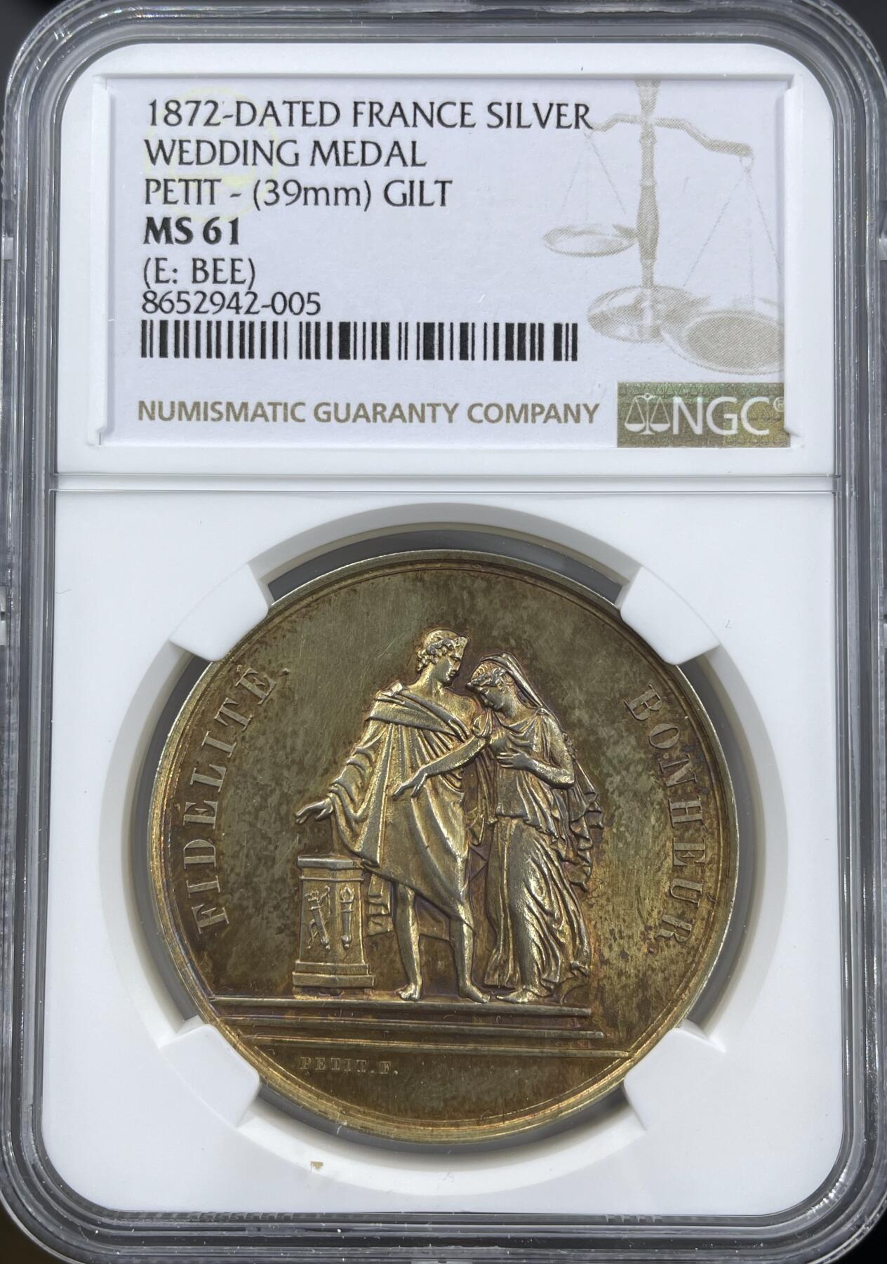 「木头集藏」章牌精品专场！ PETIT～1872年法国婚礼纪念镀金大版银章，直径：39.5mm，25 g，边铭：蜜蜂 ARGENT，1872年刻字。