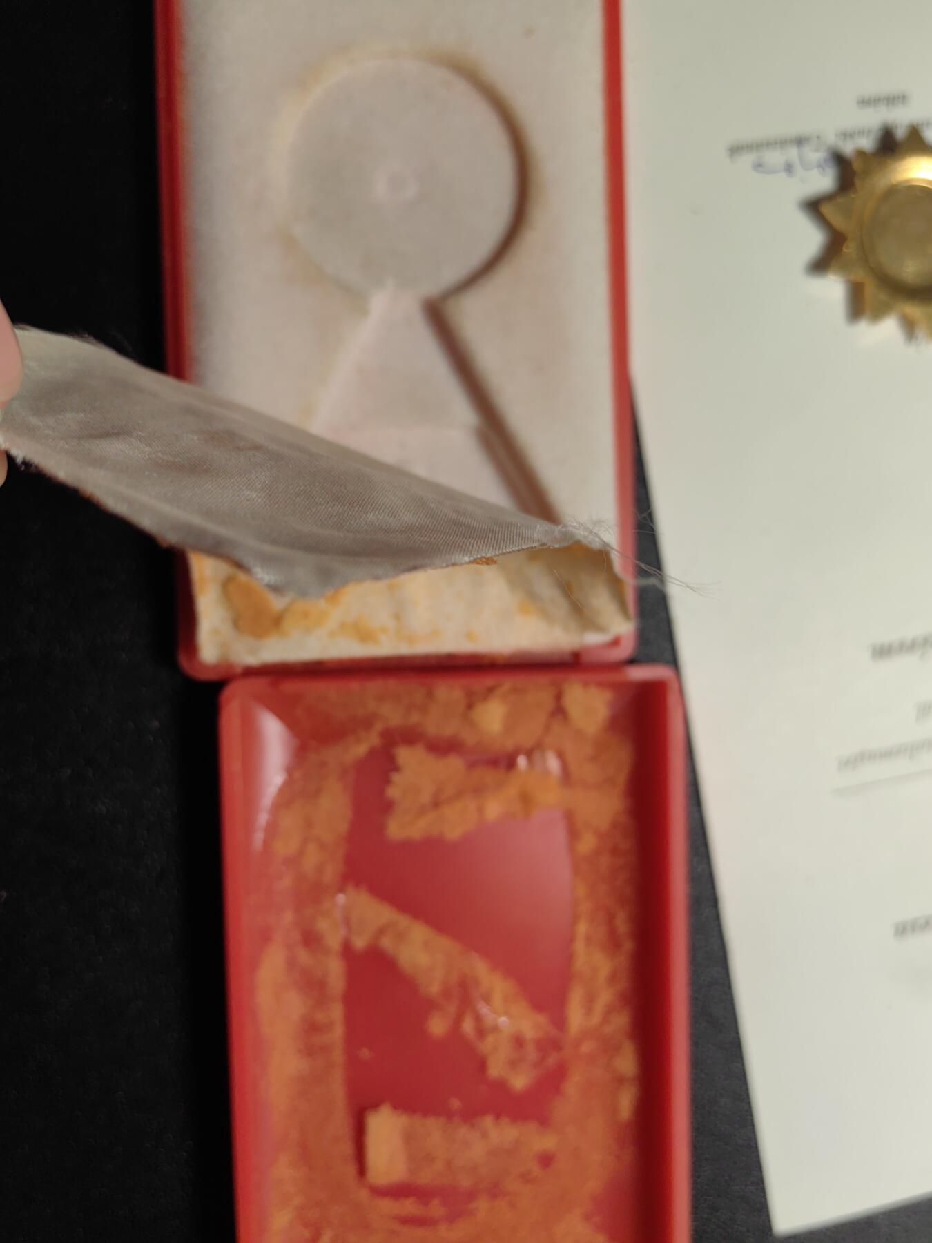 靖甫拍卖第十二场 匈牙利战胜德国25周年奖章原盒带证