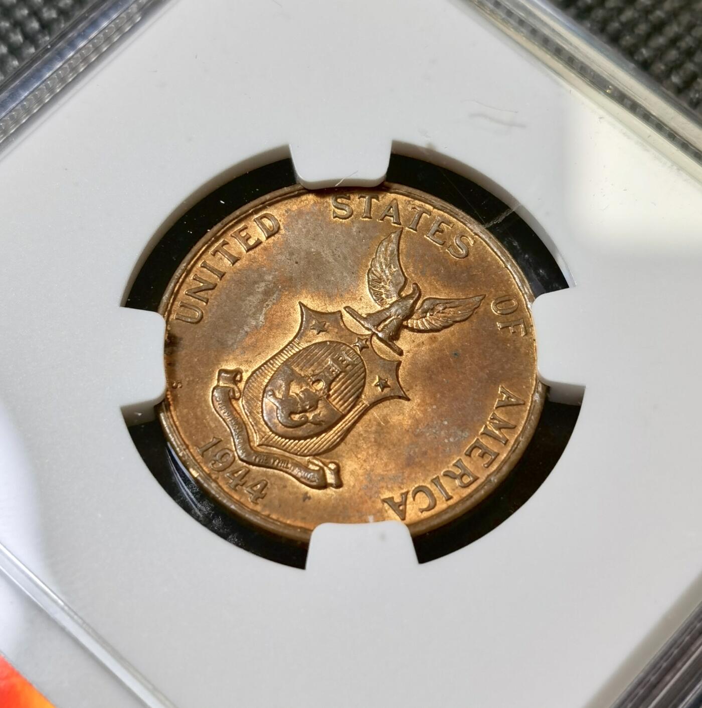 甄臻铺-世界币章拍卖（第40期）送拍享返佣金等优惠多多 NGC-MS63RB 1944年美属菲律宾1分铜币