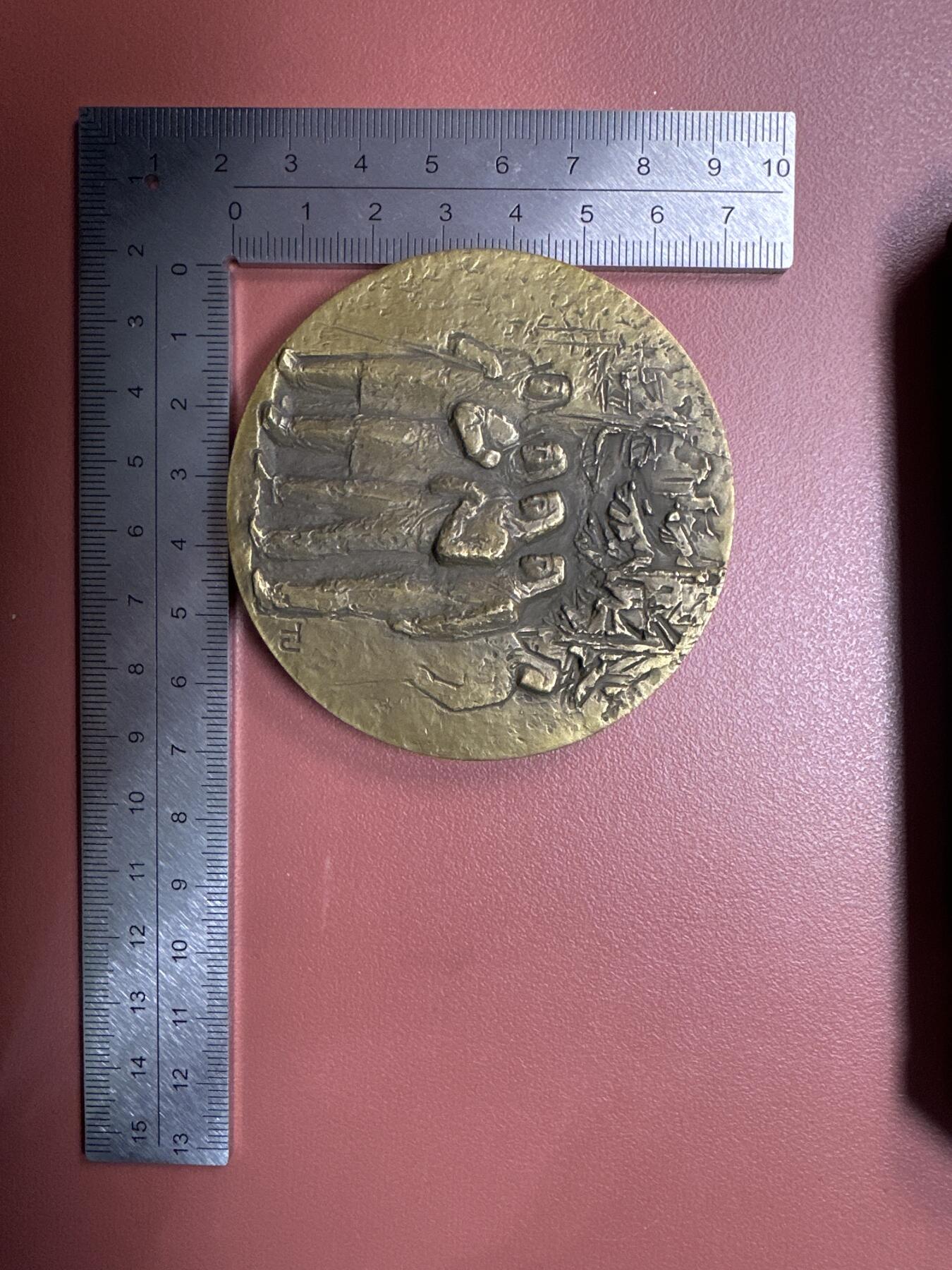 12.4铜章专场 1987年芬兰独立70周年纪念章 由芬兰战争退伍军人支持基金会发行 作者Tillander