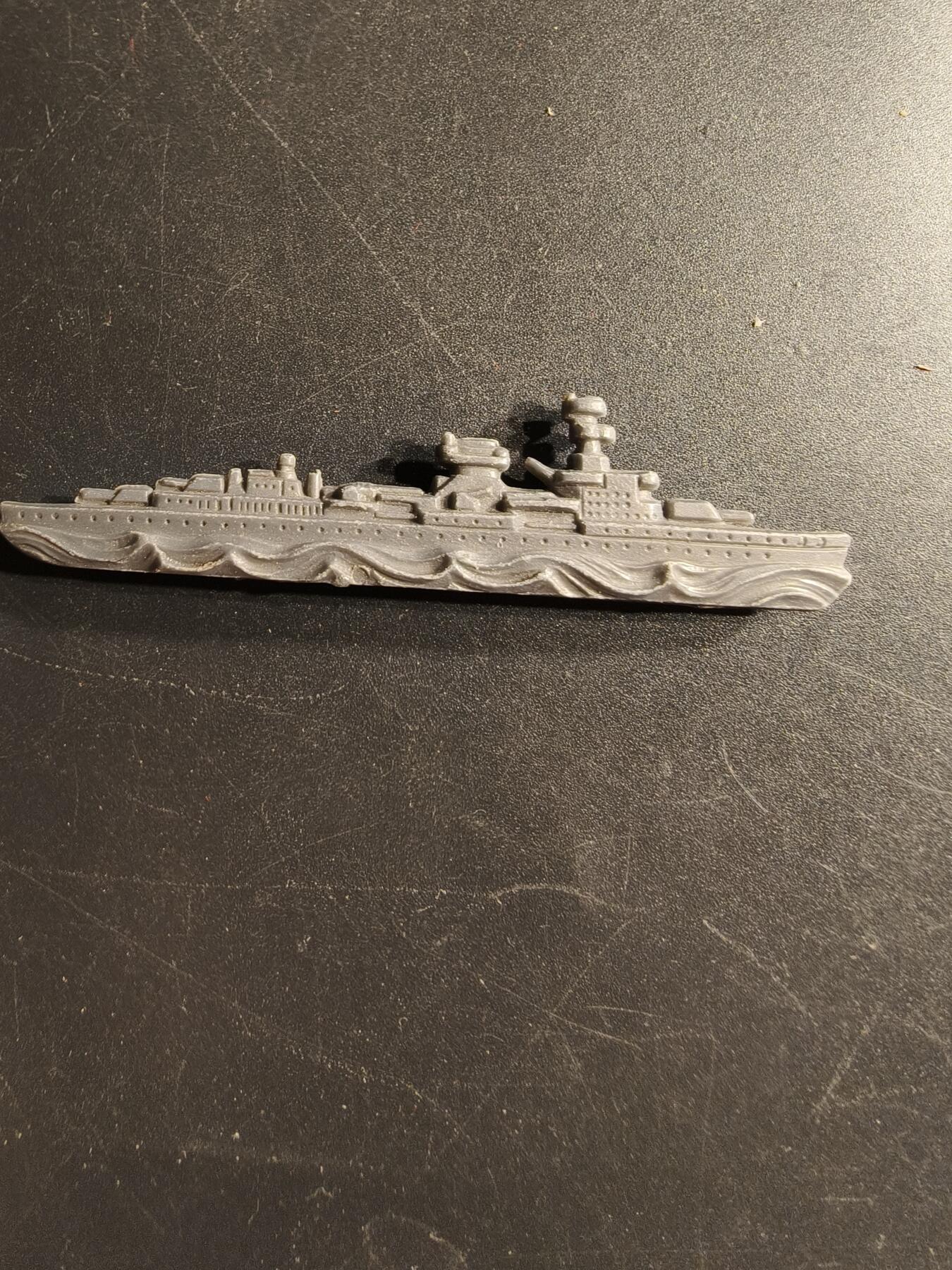 老王徽章第166期 德三海军战舰证章