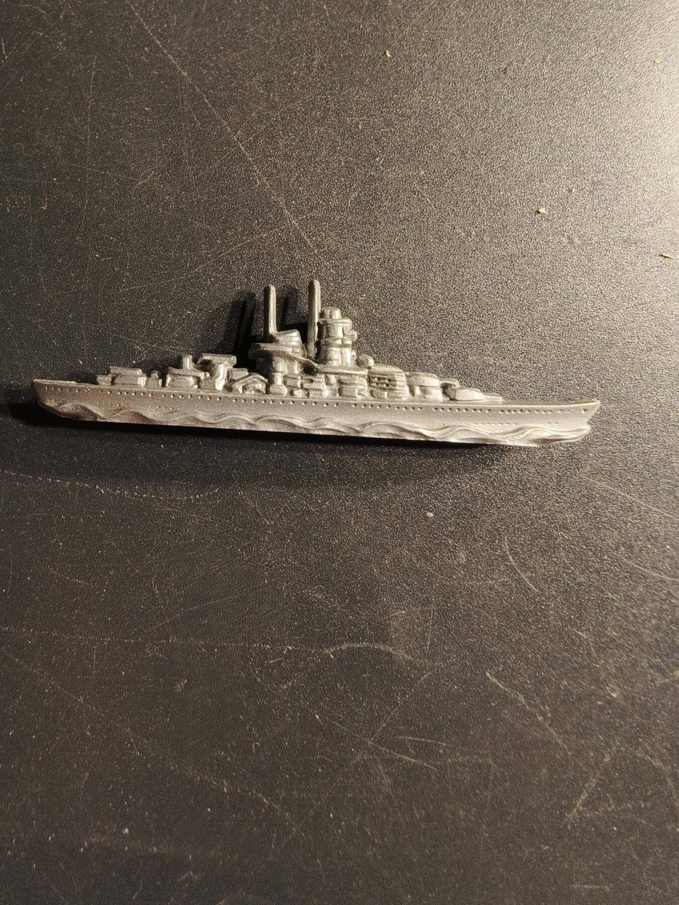 老王徽章第166期 德三海军驱逐舰证章