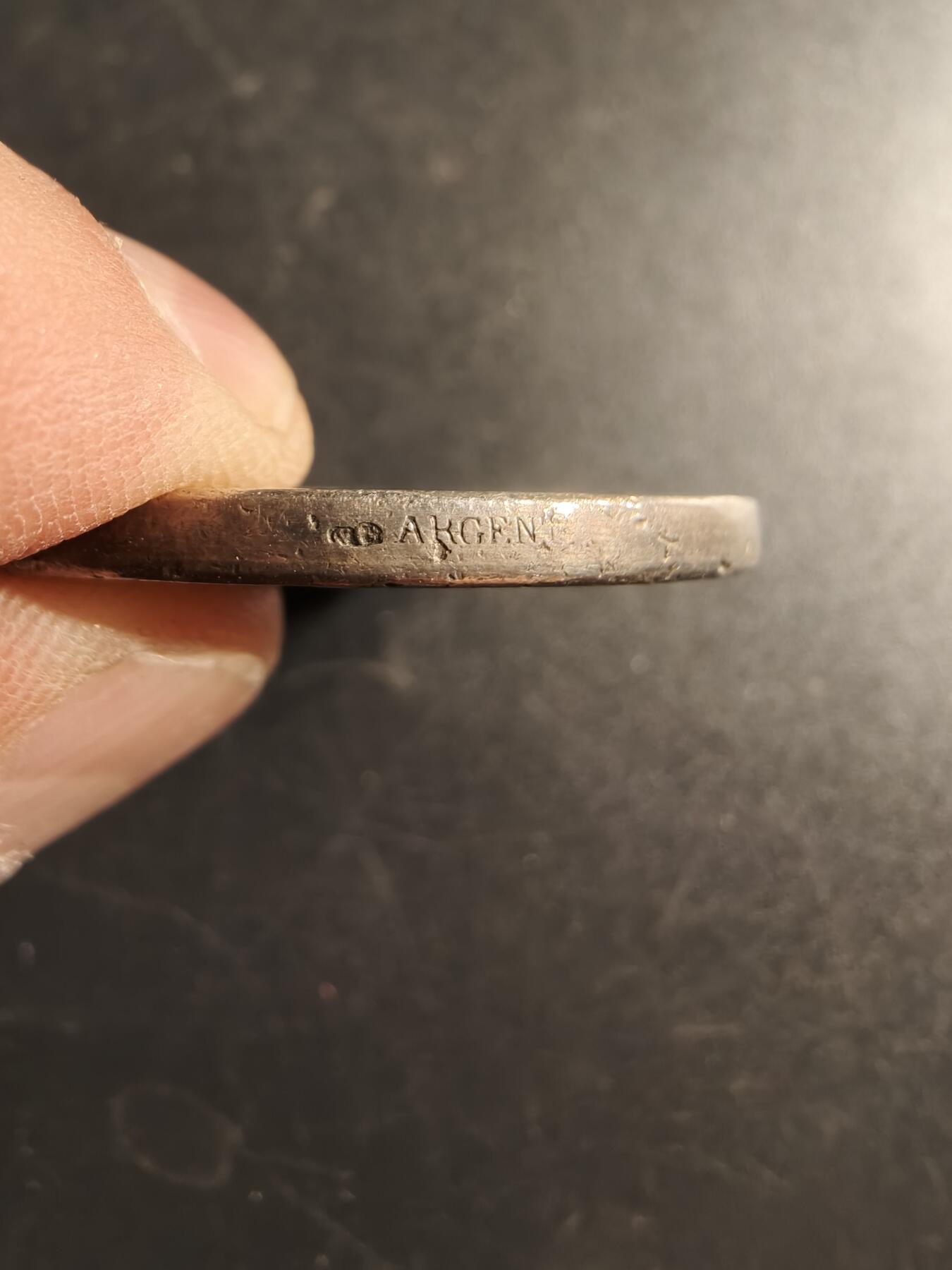 老王徽章第166期 法国农业协会百年大银章    原盒   大师里维特作品   950银   直径41mm.    重量36g