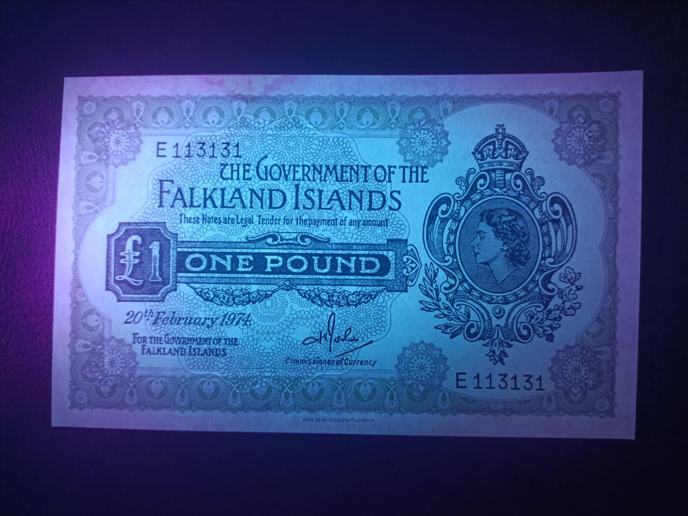 2025十一月第七期，总205期 福克兰群岛1974年1镑UNC-无47数二，青年女王，少见早期品种