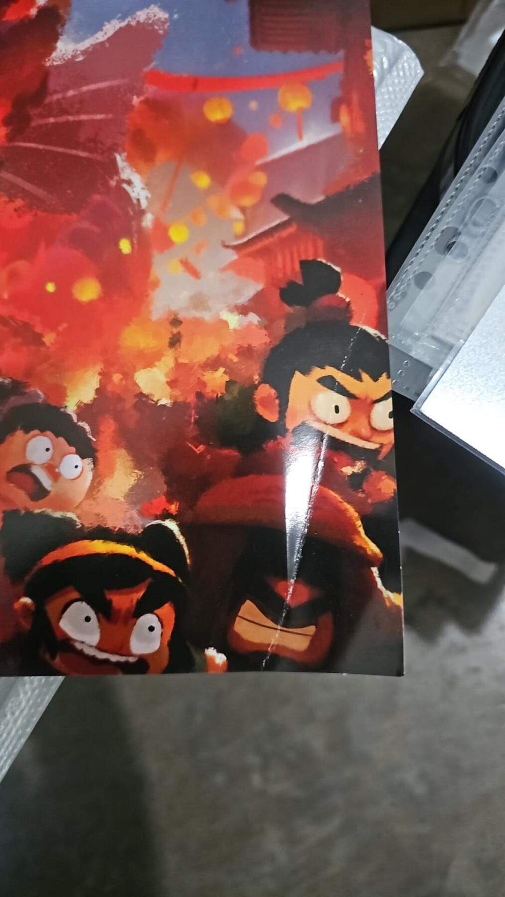 龙虎卡牌六五场 （无佣金，周六结拍，欢迎送拍） A4喷绘画 布丁西游 灵感大王（比A4大一些 如图2 右下角有折角，介意勿拍）