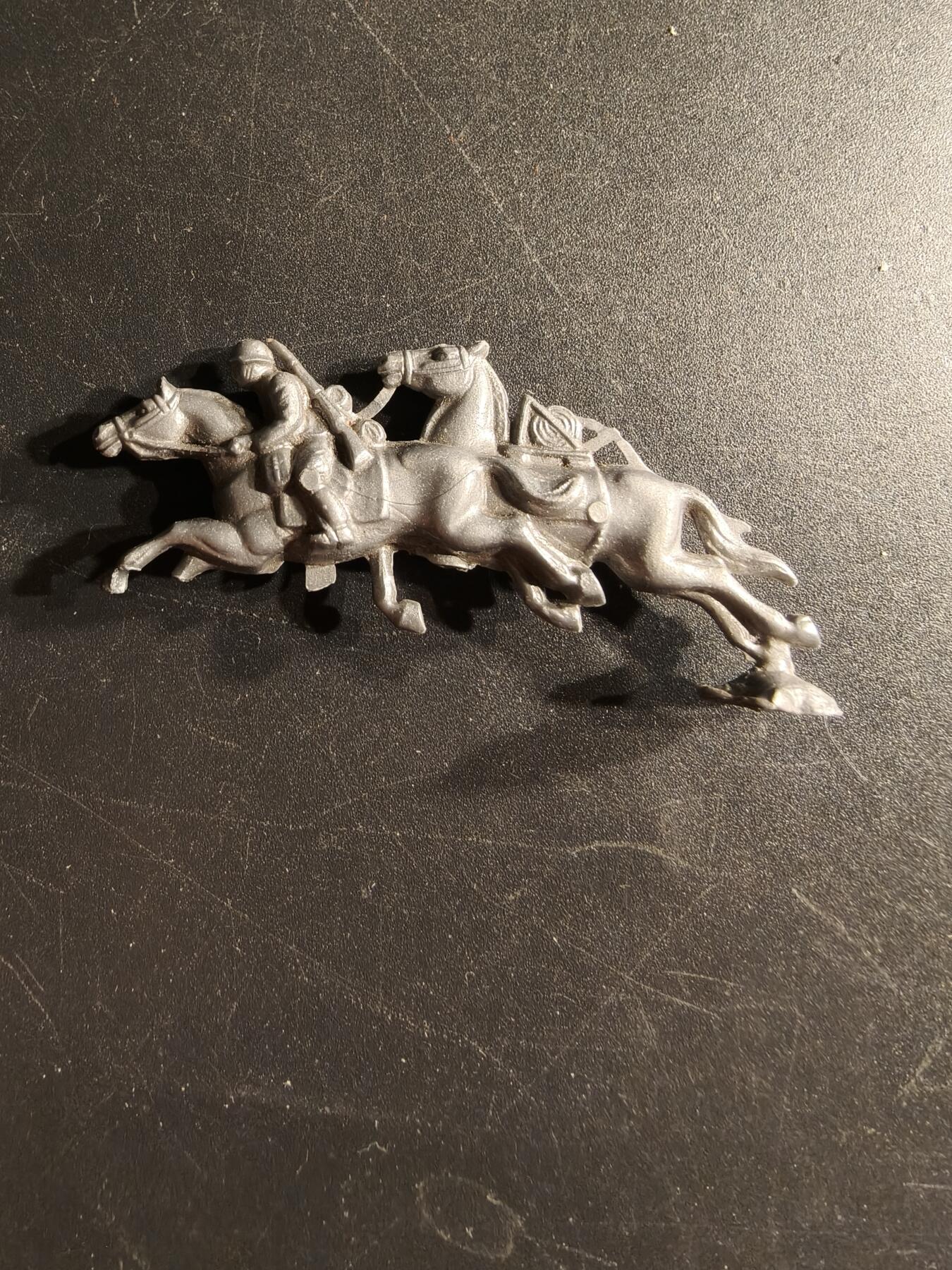 老王徽章第166期 德三骑兵证章