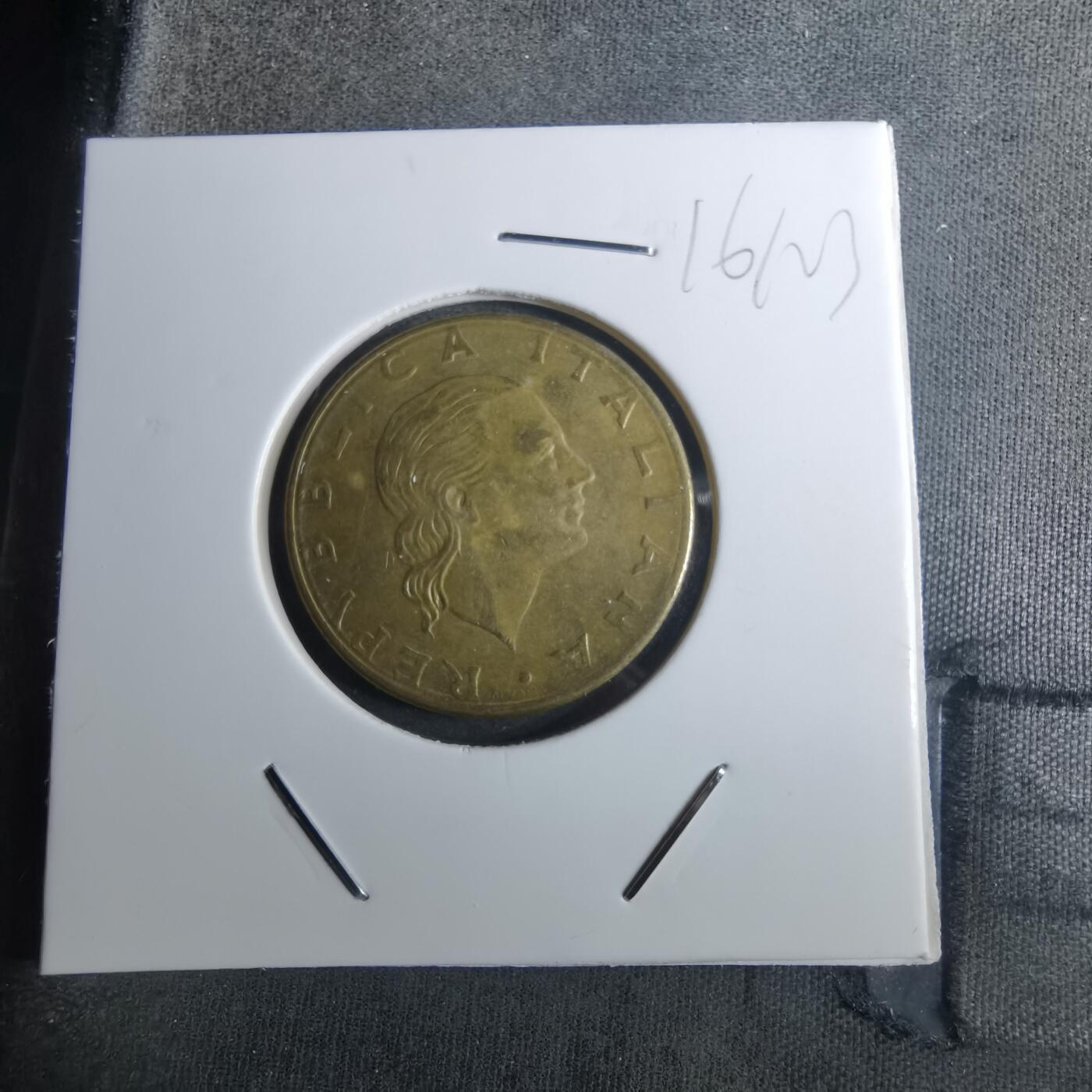 沼泽如烟--第916场 意大利1978年200里拉