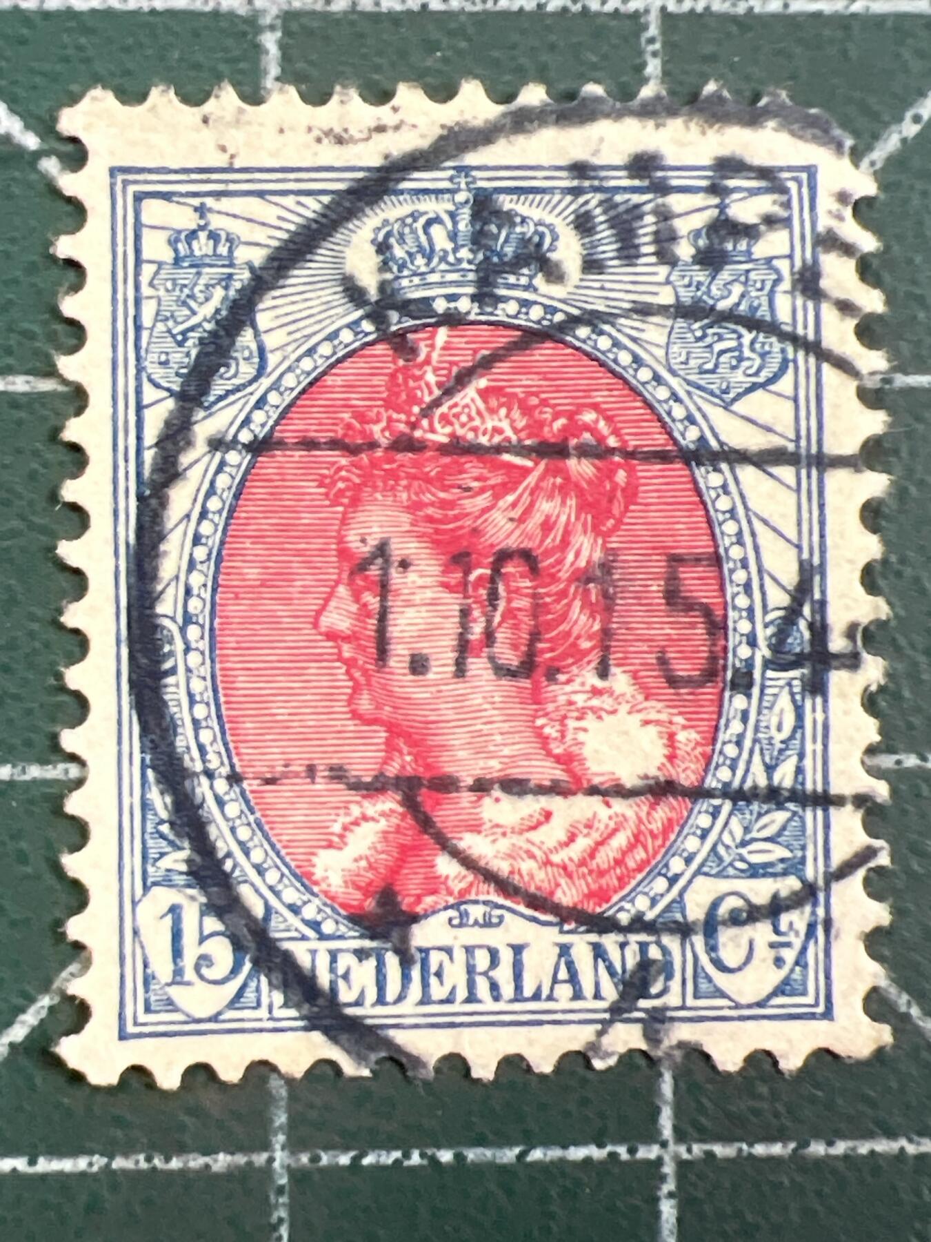 第1064 邮票专场 （无押金，捡漏，全场50包邮，偏远地区除外，接收代拍业务，本店十天发一次货） 荷兰红色女王头像邮票