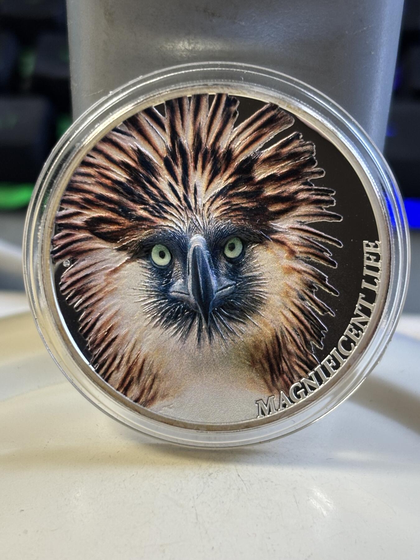 第183期拍卖 库克2019年壮丽生命曲系列5菲律宾鹰高浮雕彩色纪念银币，1盎司，发行999枚，999银