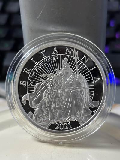 第183期拍卖 - 英国2021年不列颠女神狮子1盎司纪念银币，999银，发行2900枚