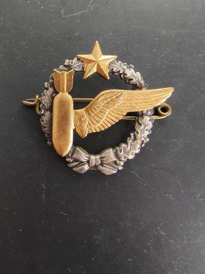 老王徽章第166期 - 法国空军学员轰炸机投弹手证章