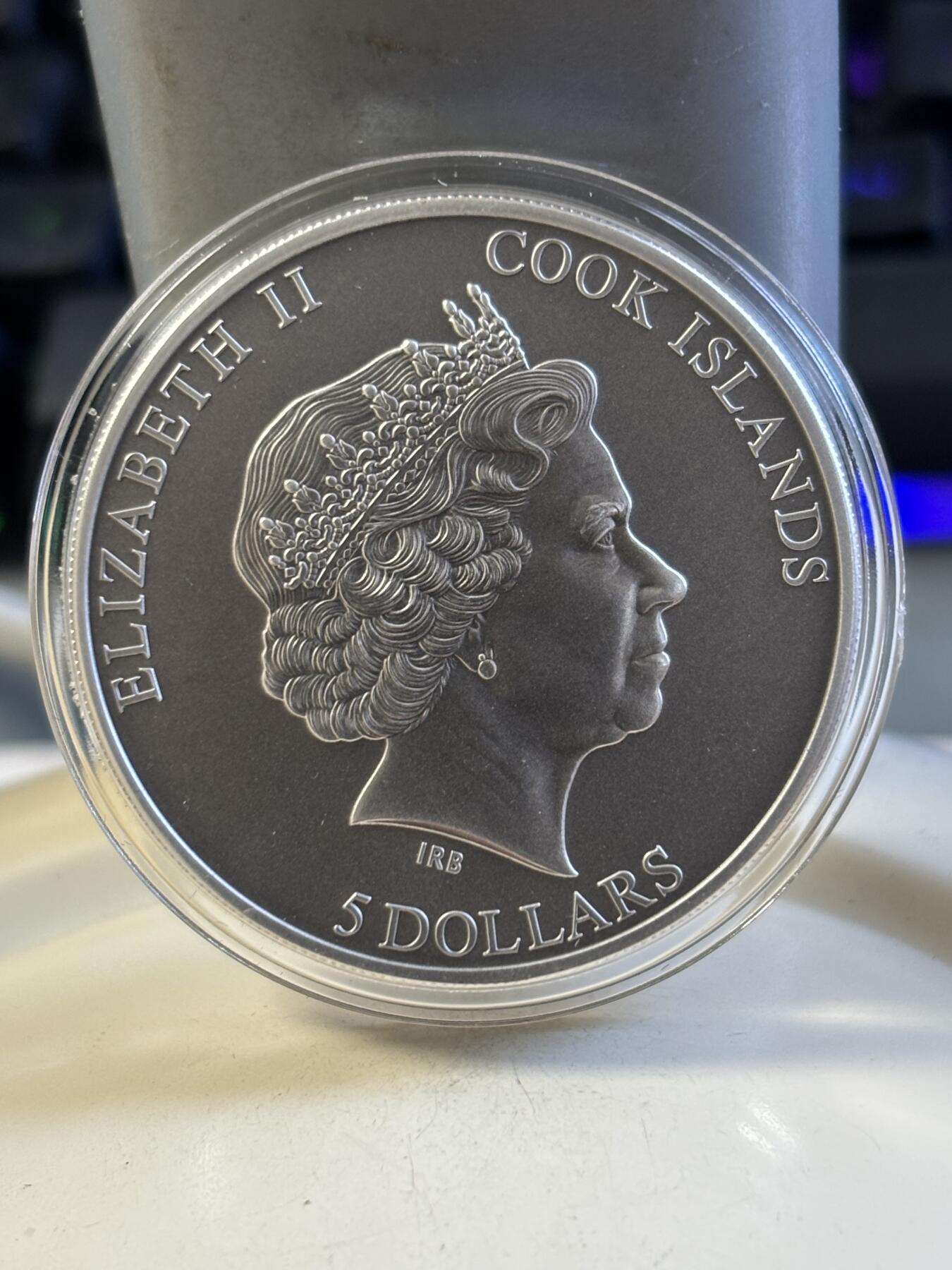 第183期拍卖 库克2015年武士的历史镶嵌真实铠甲1盎司仿古银币，999银，发行999枚