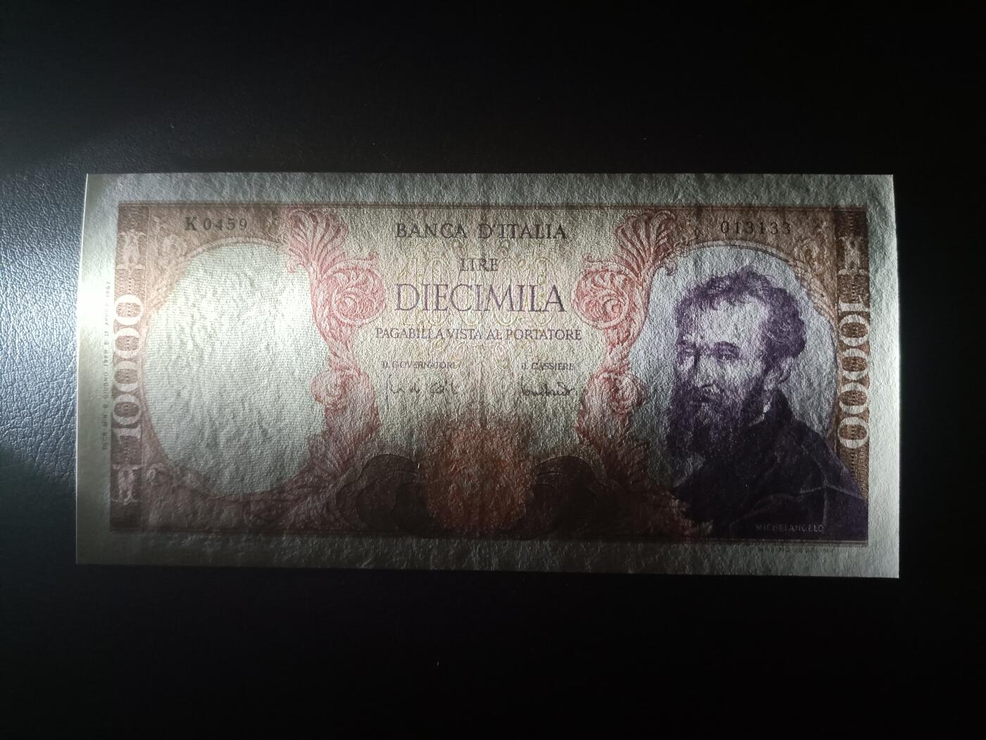 2025十一月第七期，总205期 意大利1970年10000里拉AUNC，米开朗琪罗和威尼斯市政厅