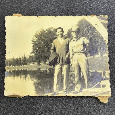 西秦中古拍卖第六十七期 - 越南战争时期 南越政府 越南共和国军人合影照片