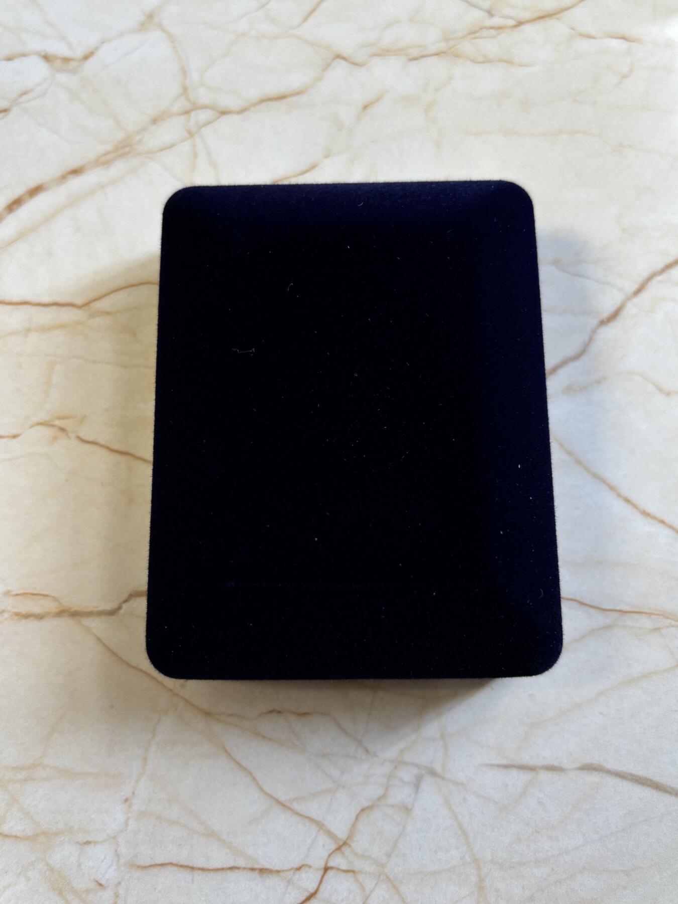 第183期拍卖 喀麦隆2025年中国生肖系列蛇年吊坠纪念彩色银币，999银，发行777枚，10克