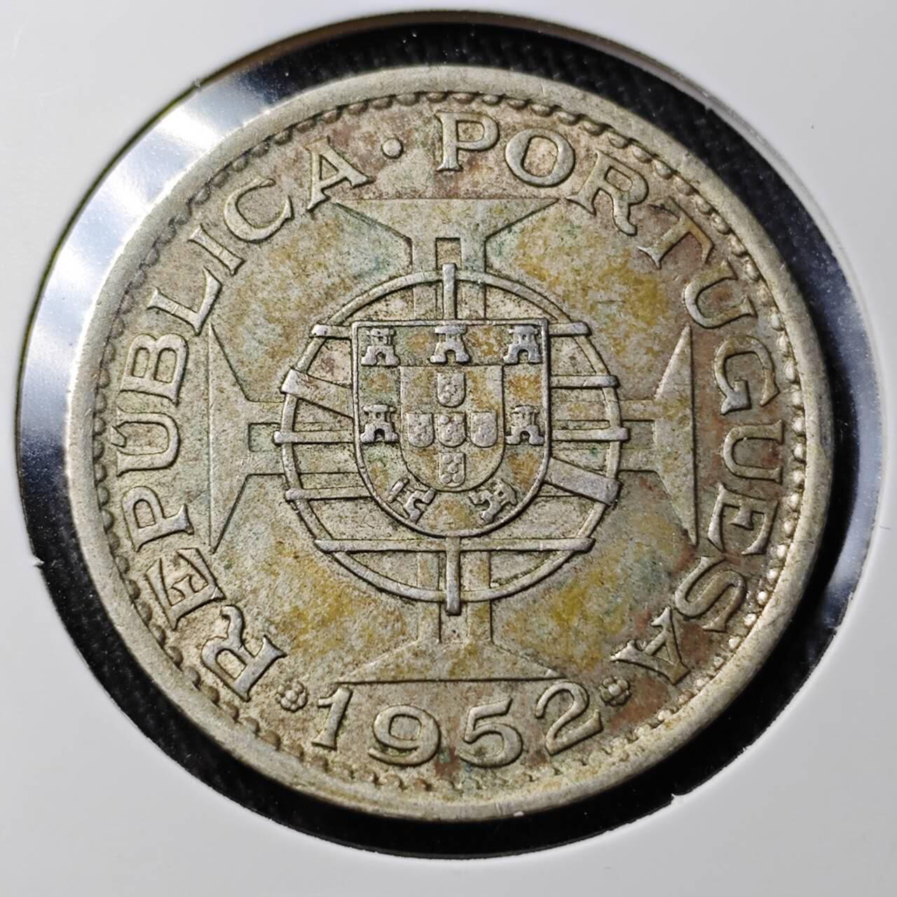 KK钱币收藏小铺 （套币 好品/批量散币 银币）专场  2月预留时间 周末发货  1952澳门5元银币