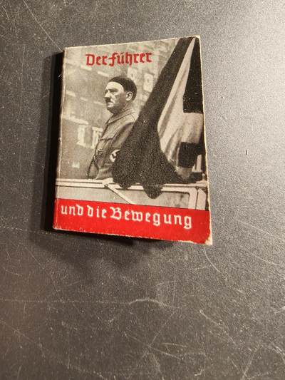 老王徽章第166期 - 德三小胡子“元首”宣传册