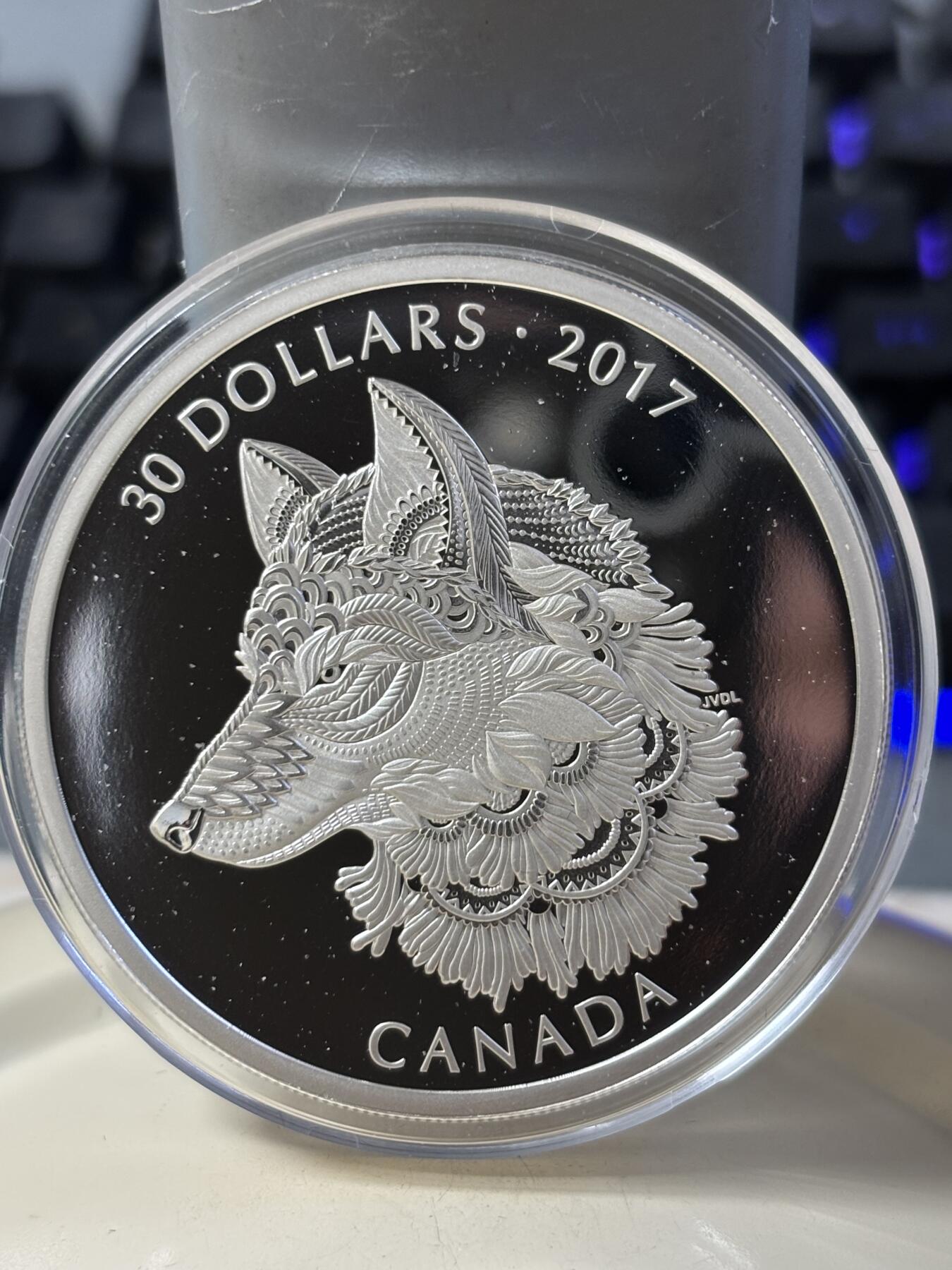 第183期拍卖 加拿大2017年禅绕艺术系列1大灰狼2盎司纪念银币，9999银，发行4000枚