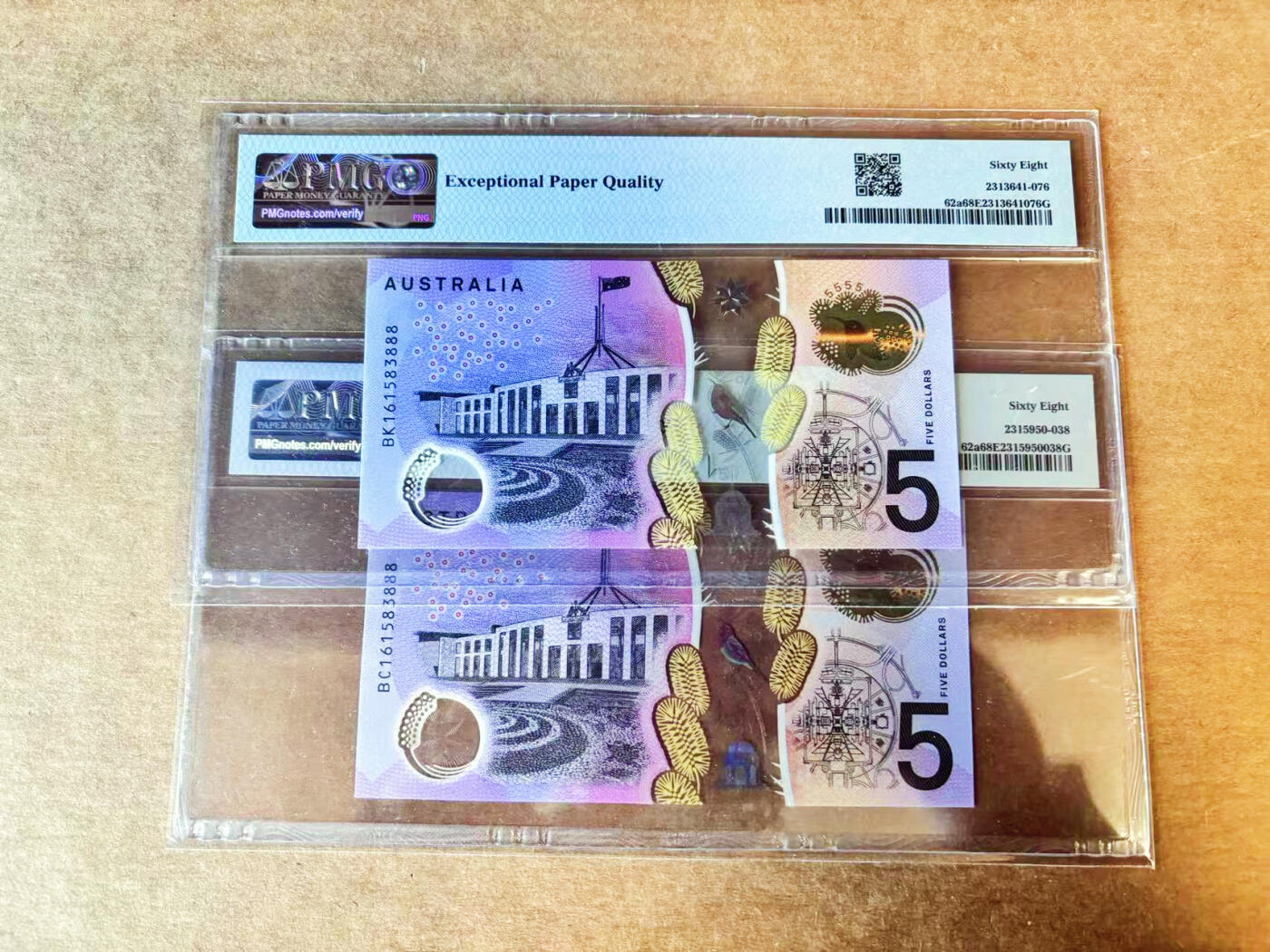 【Blue Auction】世界纸币精拍第756期——18级TOP拍卖/信誉/品质/专业/高效💫 【一组2张同号 888豹子号无47】澳大利亚 2016年5元  PMG68EPQ 高分