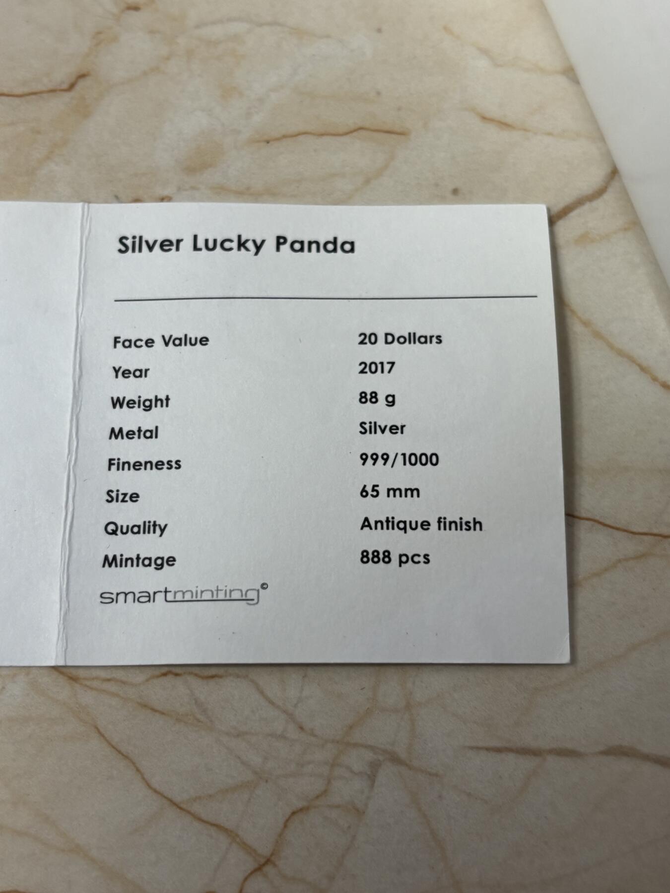 第183期拍卖 库克2017年幸运母子大熊猫仿古异形纪念银币，999银，88克，发行888枚