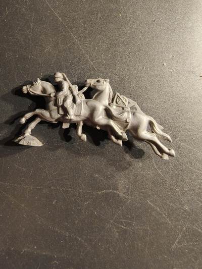 老王徽章第166期 - 德三骑兵证章