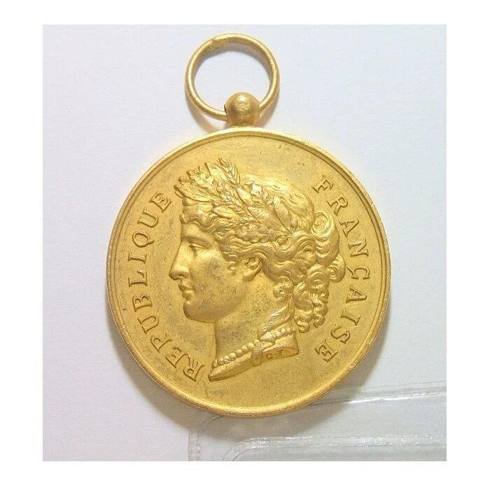 法国1900年前后 谷物女神头像高浮雕精制大镀金章 光边 40MM