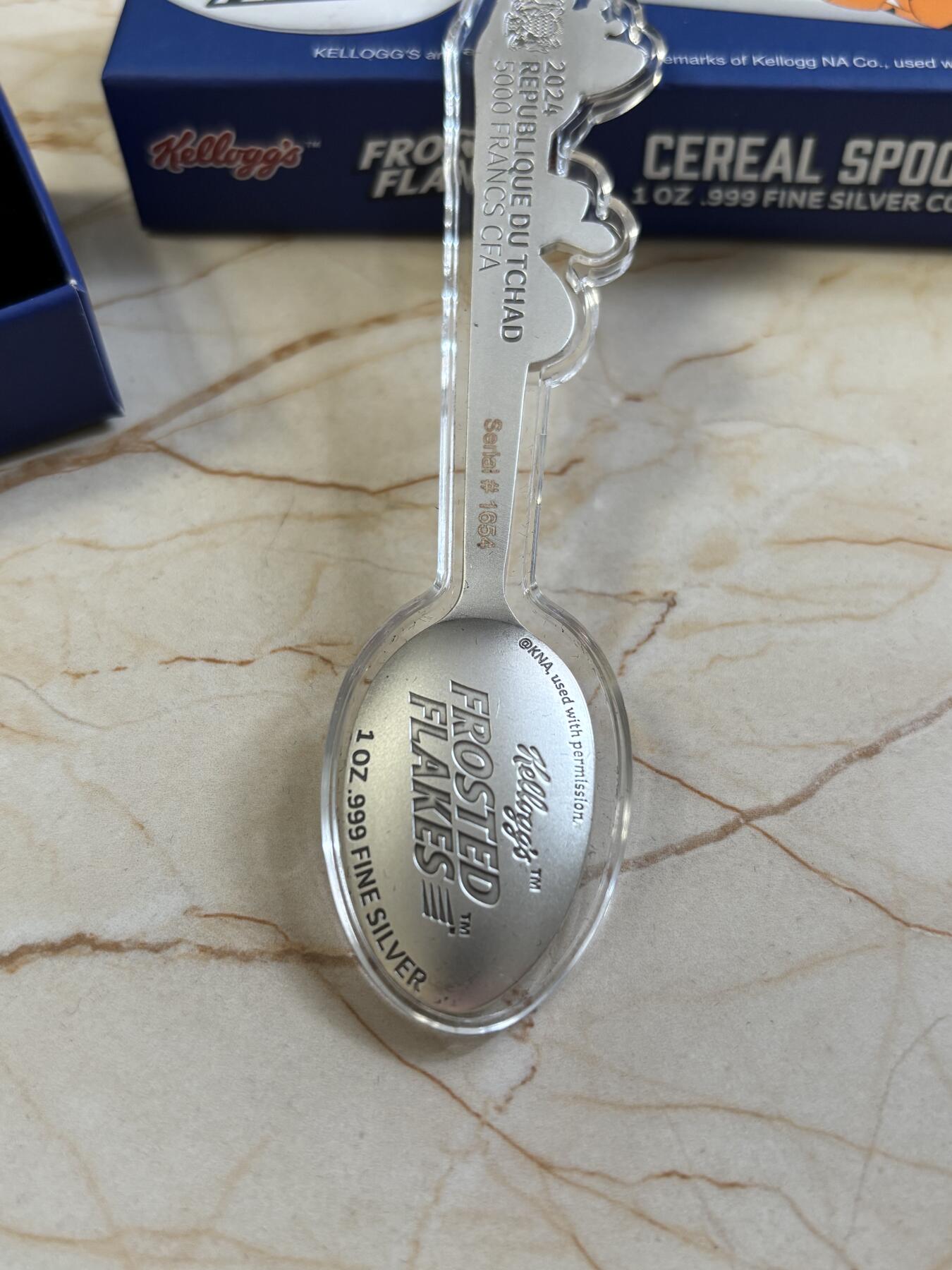 第183期拍卖 乍得2024年Kellogg吉祥物老虎托尼勺子形纪念银币，999银，1盎司，有掉色