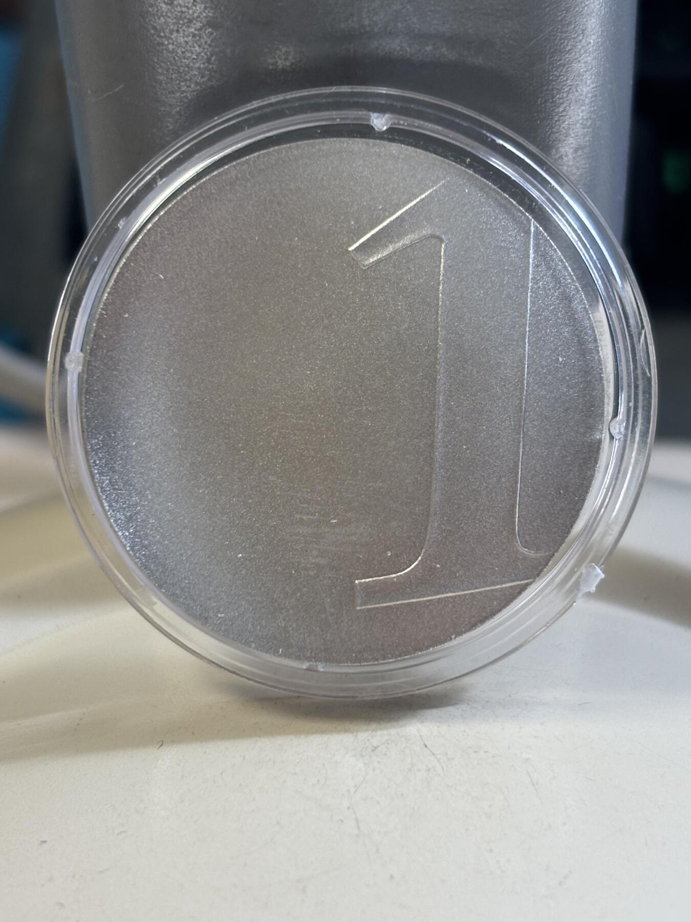 第183期拍卖 获奖法国2001最后的法郎波浪形银币难得造币厂原袋，980银，17.77克，发行49838枚，有氧化