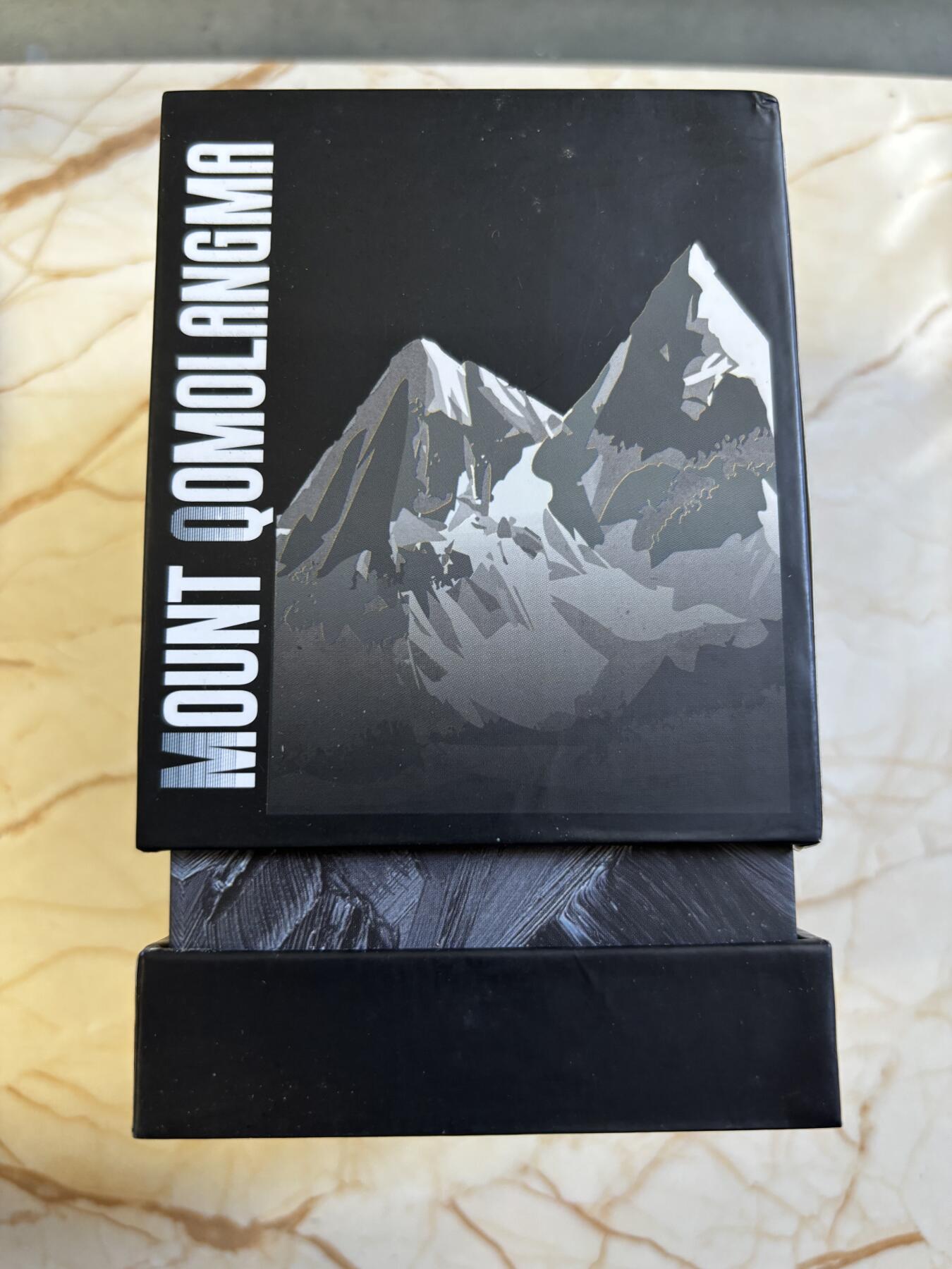 第183期拍卖 喀麦隆2021年世界高峰系列1珠峰2盎司超高浮雕银币NGC-MS70首原盒证书，2盎司，999银，发行333枚