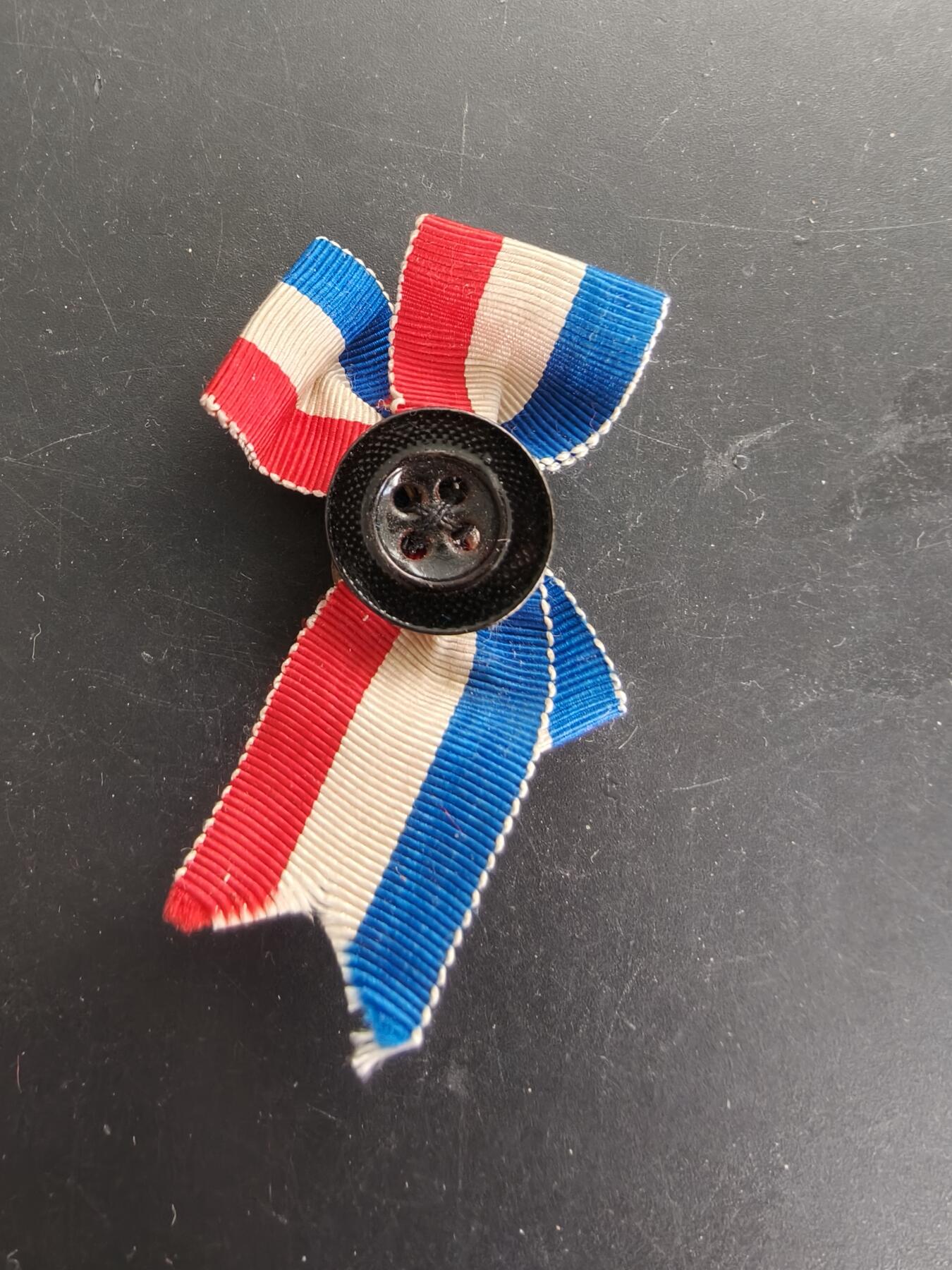 老王徽章第166期 法国总统纪念章