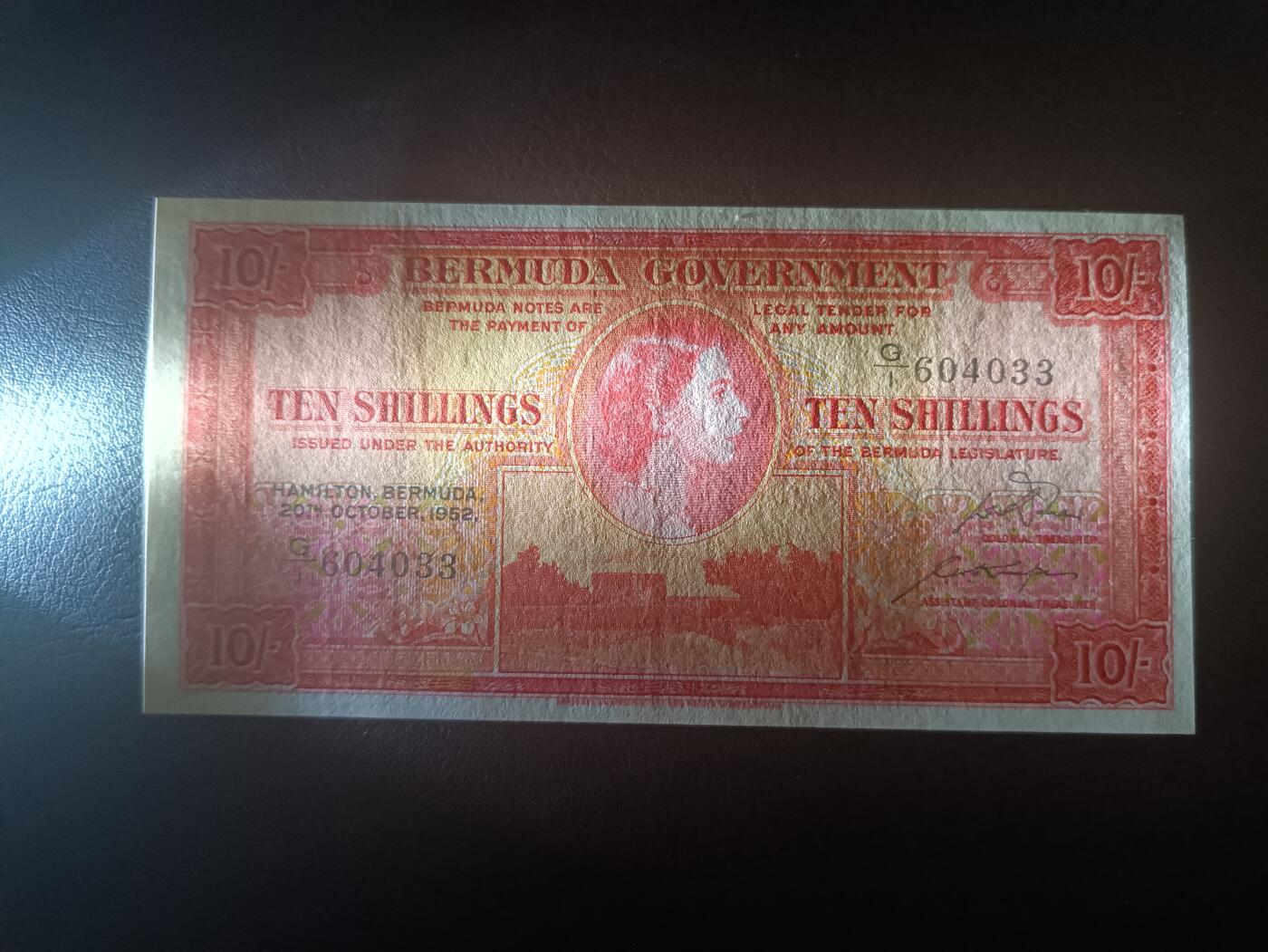 2025十一月第七期，总205期 英属百慕大1952年10先令AUNC此年份首冠G/1，青年女王