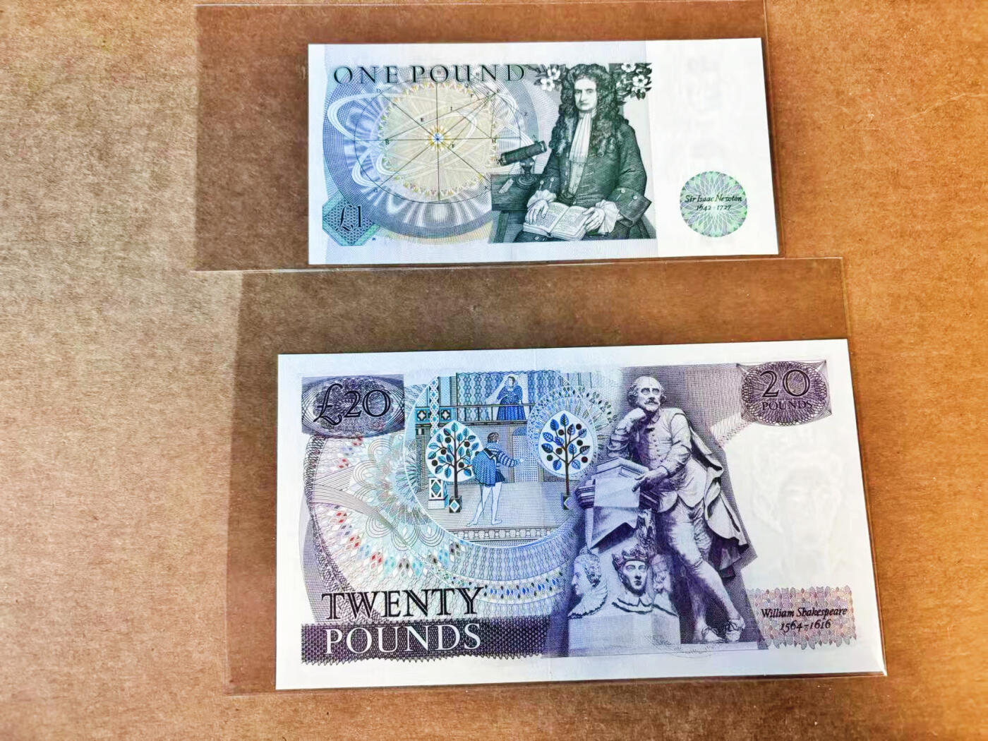 【Blue Auction】世界纸币精拍第756期——18级TOP拍卖/信誉/品质/专业/高效💫 【一组2张 无47】英国 D序列1-20镑 全新UNC