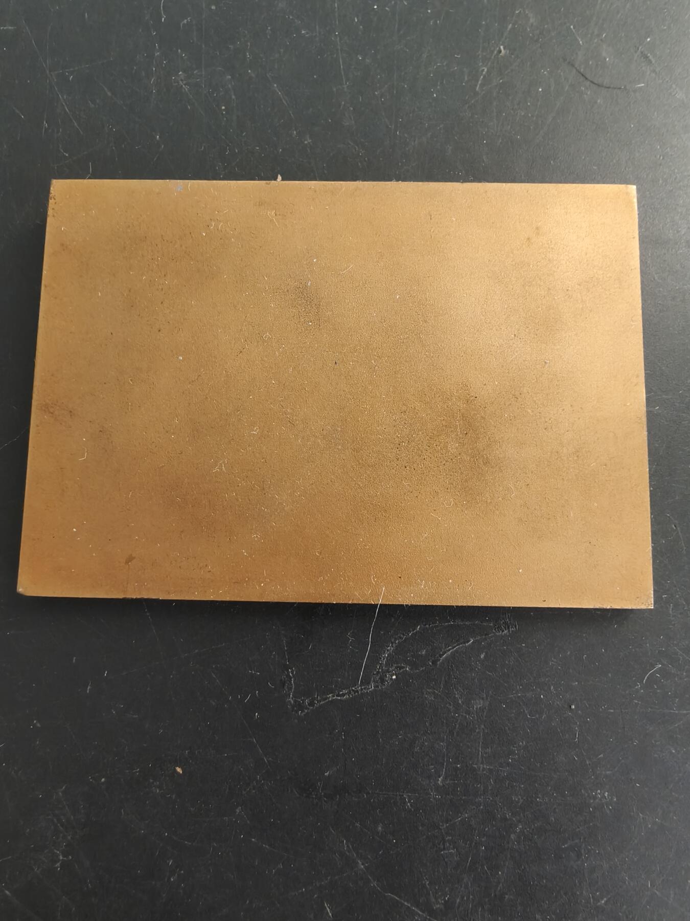 老王徽章第166期 法国1952年第二届全国场地越野赛方形镀金大铜章    尺寸75×52mm.    重量124g