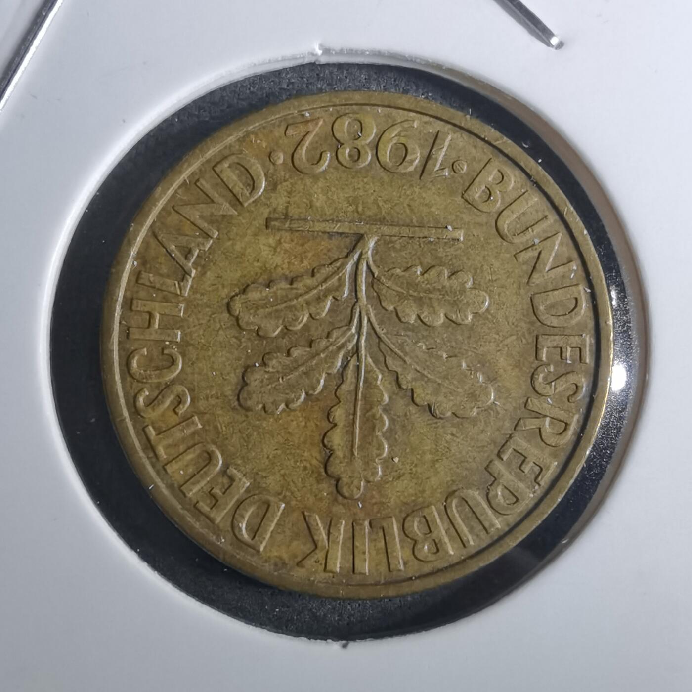 沼泽如烟--第916场 德国1982年10芬尼