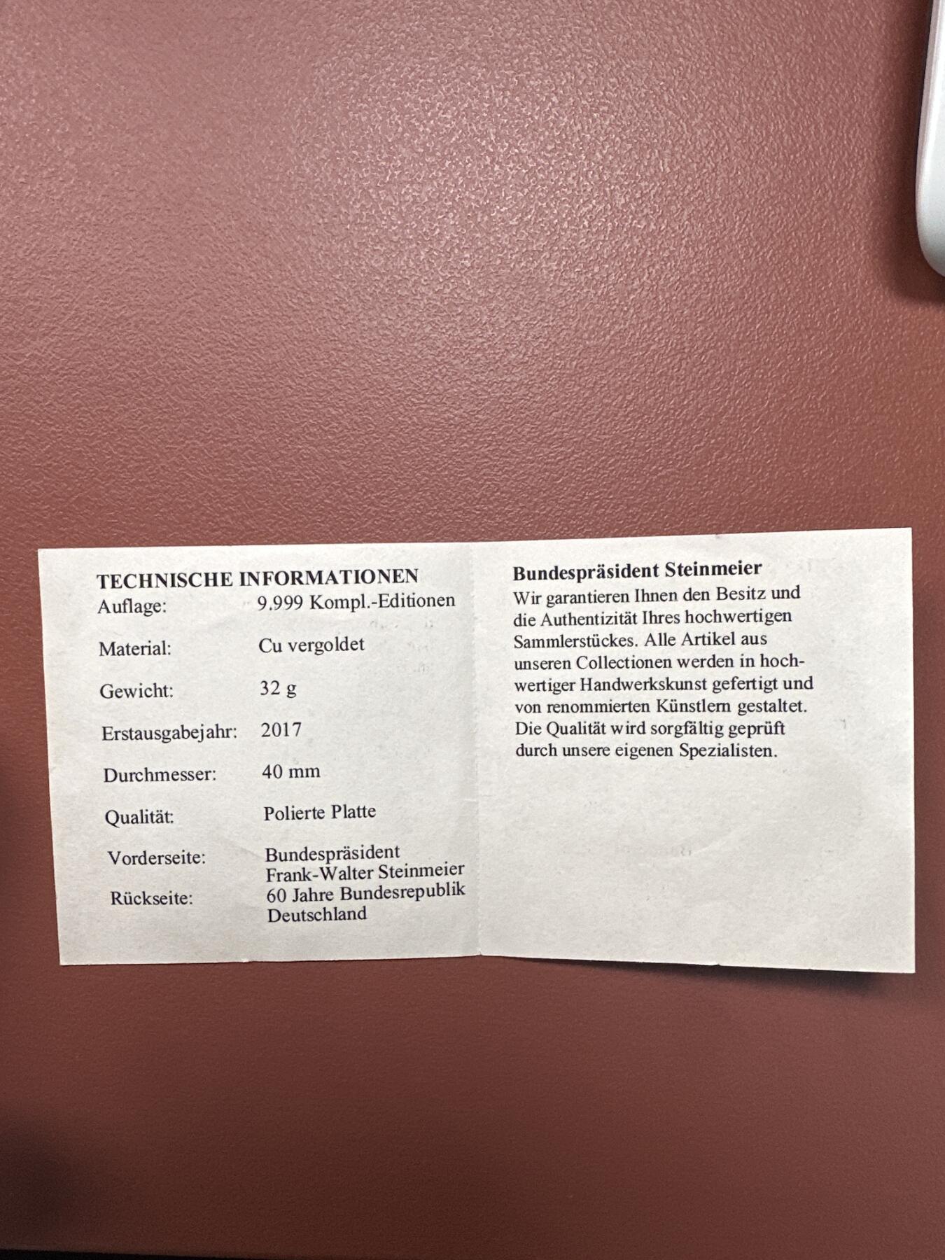 12.4铜章专场 2017年德意志联邦共和国第12任联邦总统弗兰克 瓦尔特·施泰因迈尔高浮雕精致镀金铜章 40mm