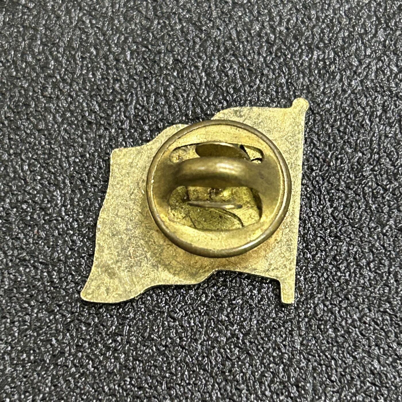 西秦中古拍卖第六十七期 驻联合国代表证章