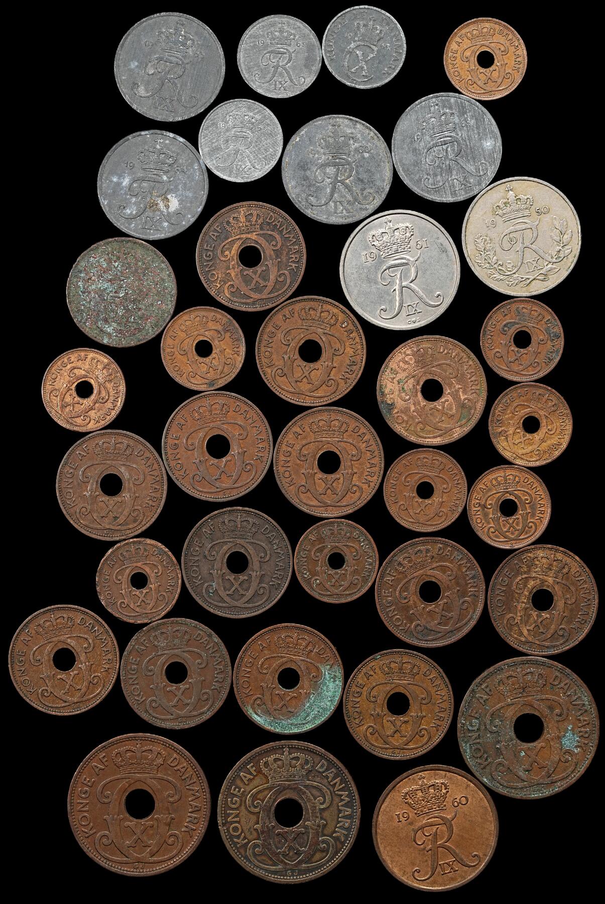 修遠堂世界钱币第九十五期 丹麦老币一组