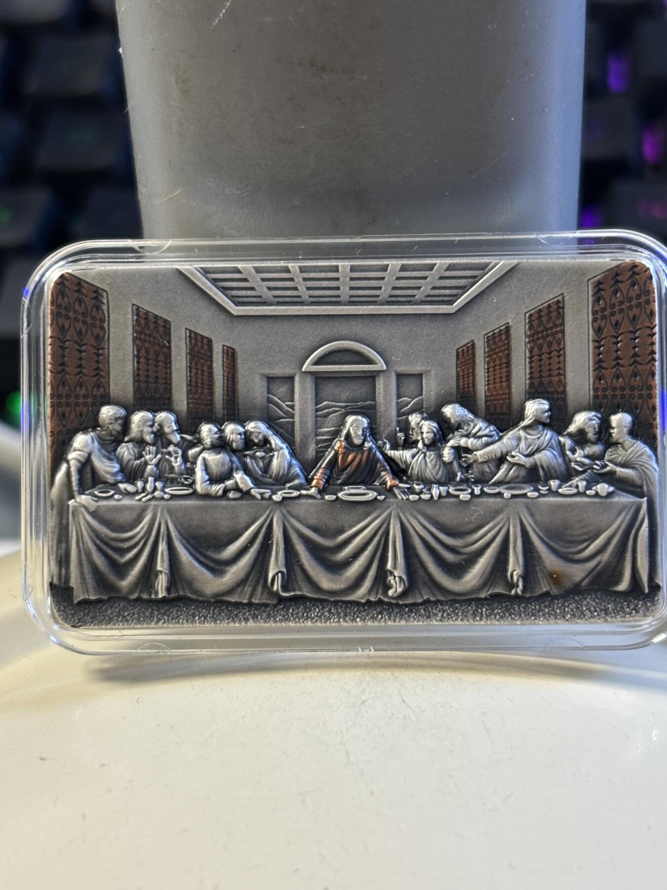 第183期拍卖 喀麦隆2019年最后的晚餐高浮雕2盎司矩形纪念银币，2盎司，发行999枚，有一个点有氧化