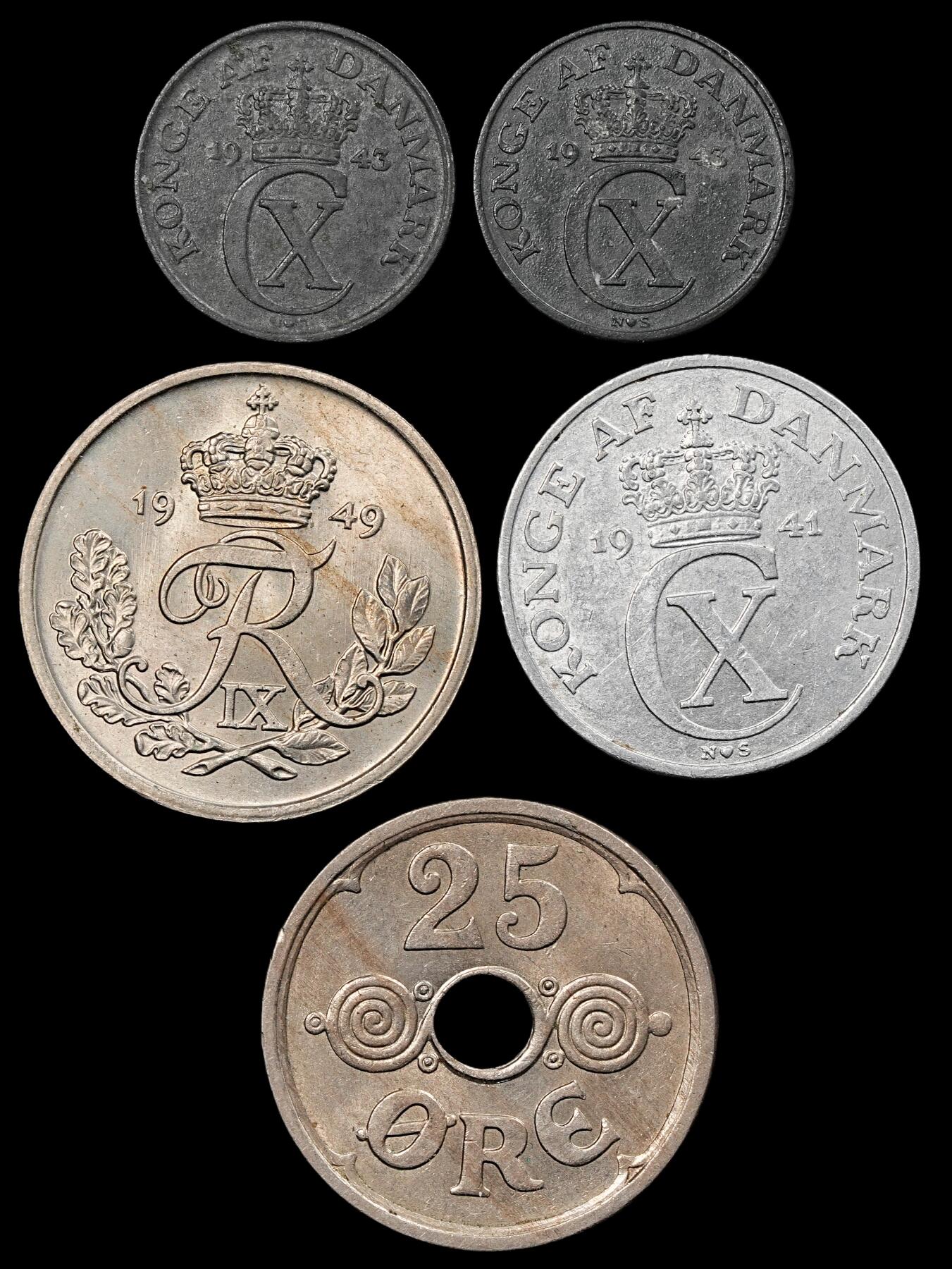 修遠堂世界钱币第九十五期 未流通丹麦老币一组