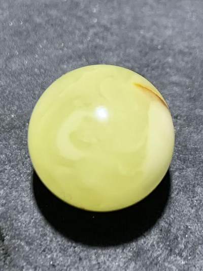 天然俄料原矿蜜蜡通货圆珠一颗，。 - 天然俄料原矿蜜蜡通货圆珠一颗，。