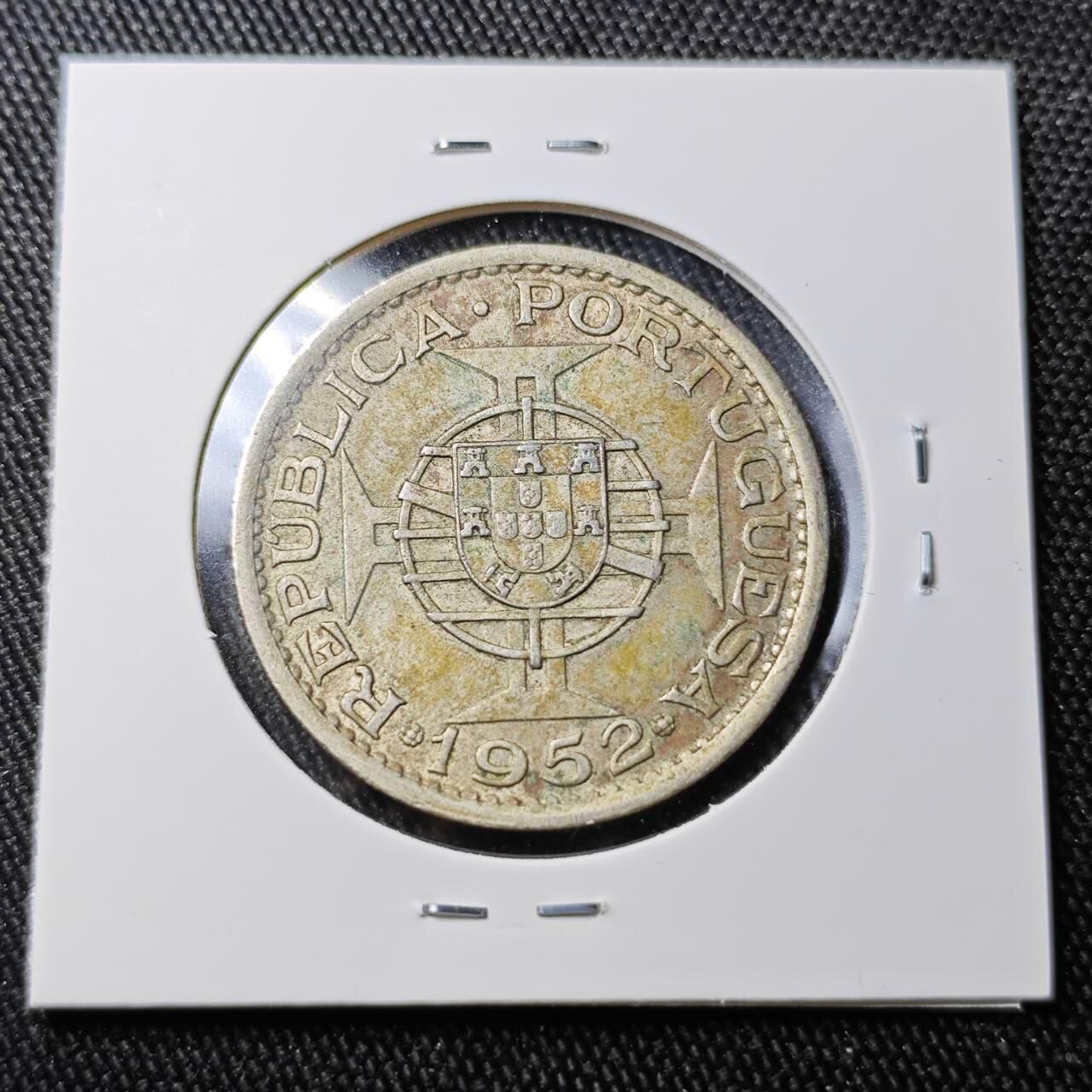 KK钱币收藏小铺 （套币 好品/批量散币 银币）专场  2月预留时间 周末发货  1952澳门5元银币