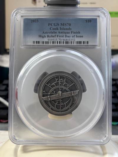 第183期拍卖 - 获奖库克2023年历史仪器星盘2盎司银币PCGS-MS70首无原盒证书，999银，发行1500枚，获克劳斯2024年度最佳克朗币大奖，