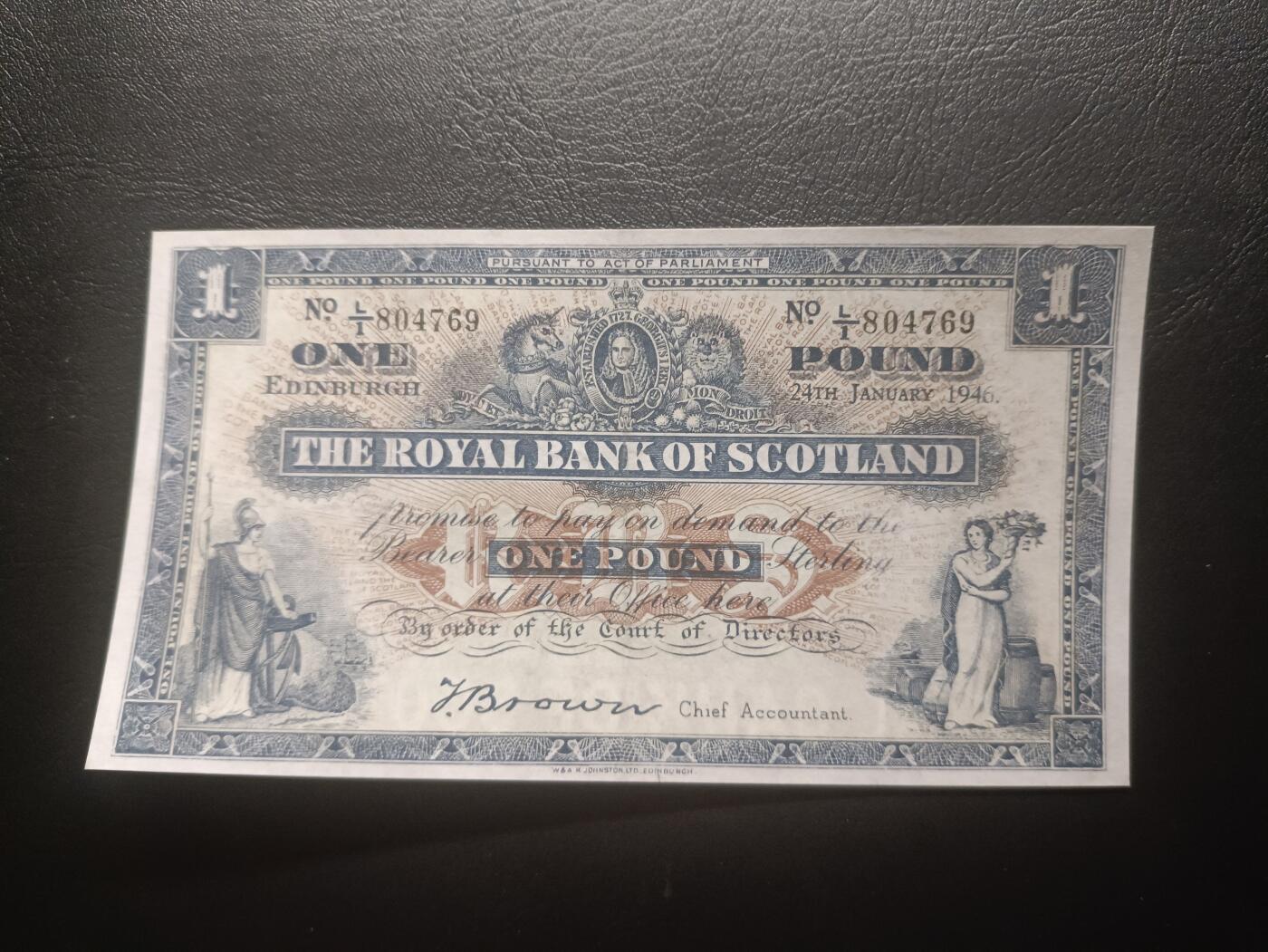 2025十一月第七期，总205期 苏格兰皇家银行1946年AUNC首冠L/1，不列颠女神和拿花女神/爱丁堡和格拉斯哥的分行，早期少见蓝色墨版本
