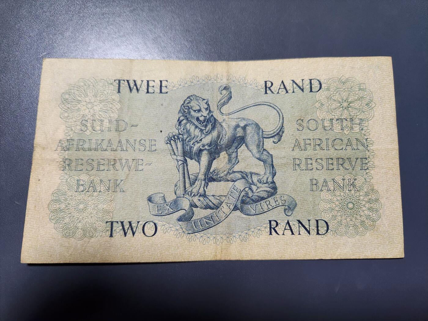 11月30号晚上8点 外国纸币自动截拍第66场