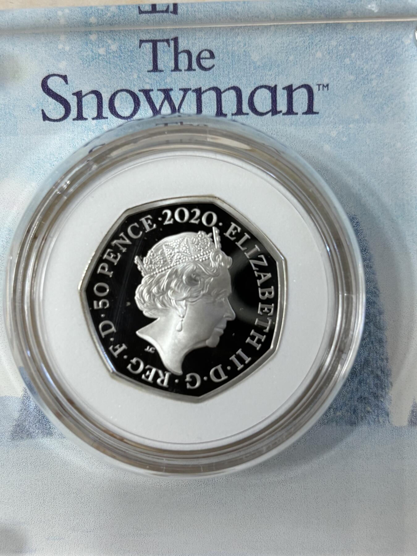 第183期拍卖 英国2020年雪人七边形彩色精制纪念银币，925银，8克，发行量7000枚