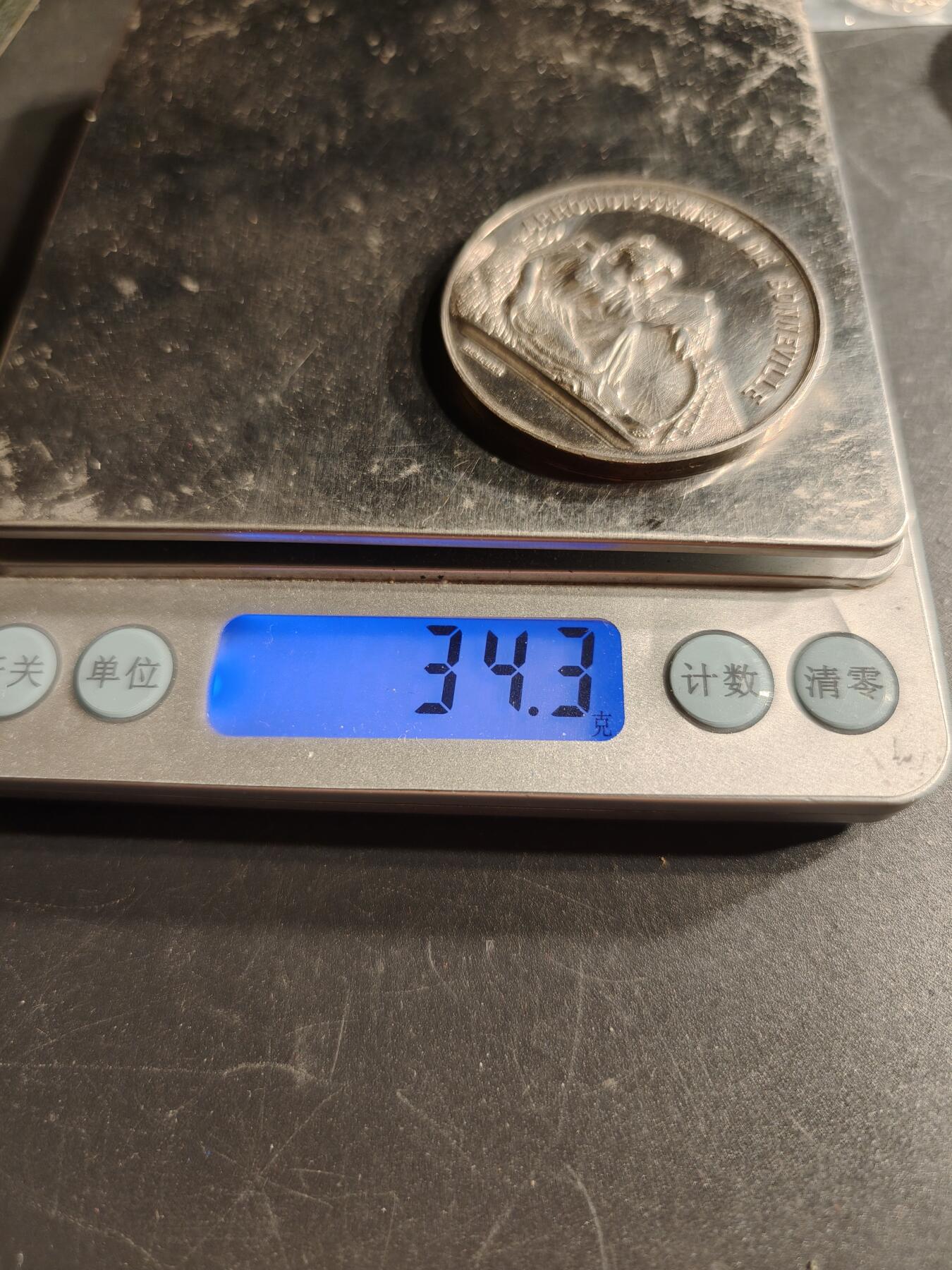 老王徽章第166期 法国农商协会大银章    原盒     950银    直径42mm.   重量34.3g