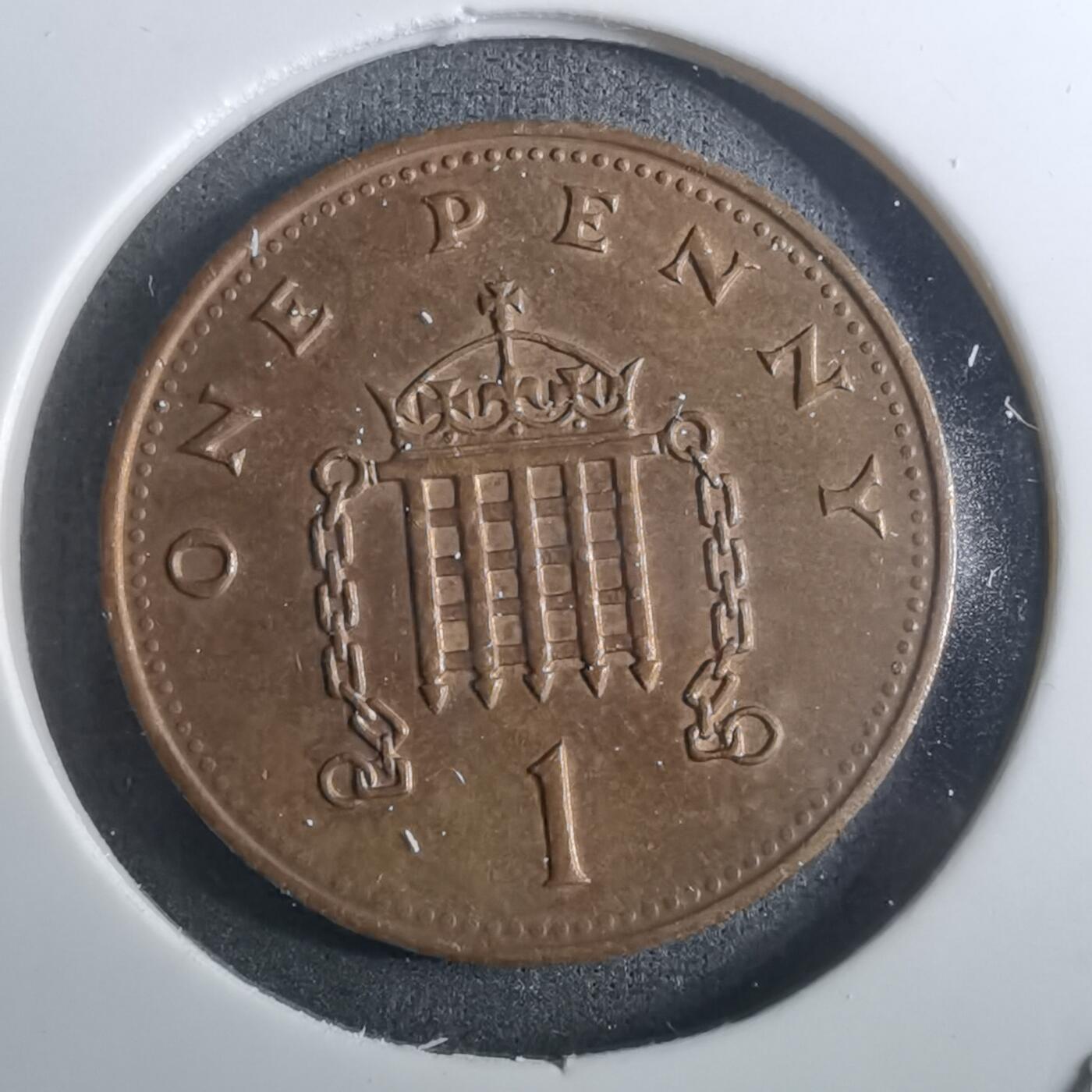 沼泽如烟--第916场 英国1987年1便士